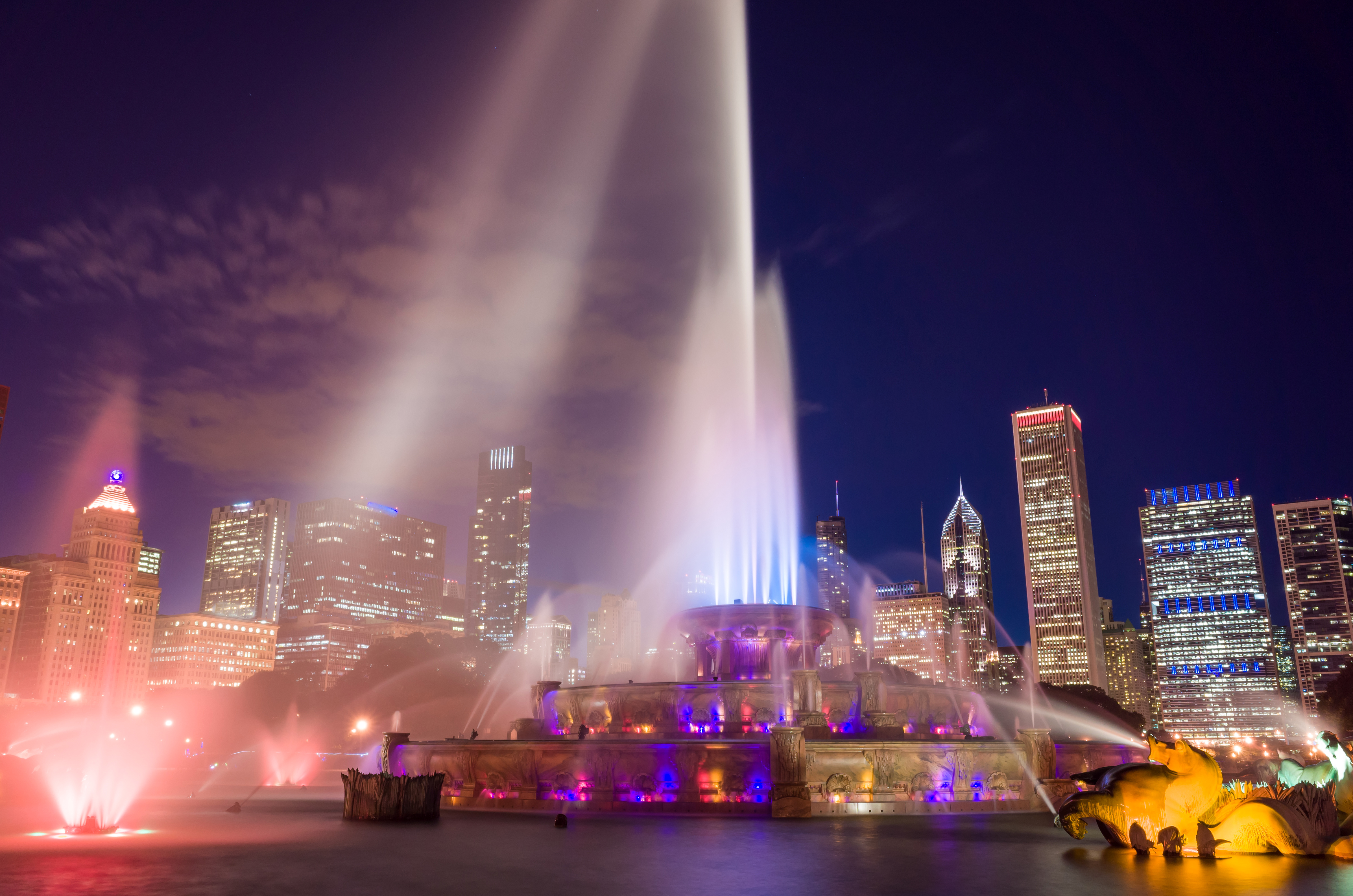 Download mobile wallpaper Night, Fountain, Usa, City, Skyscraper, Building, Chicago, Man Made for free.