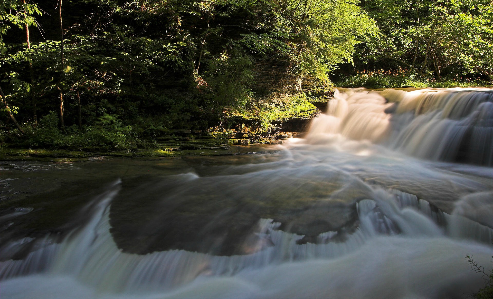 Descarga gratis la imagen Cascada, Cascadas, Tierra/naturaleza en el escritorio de tu PC