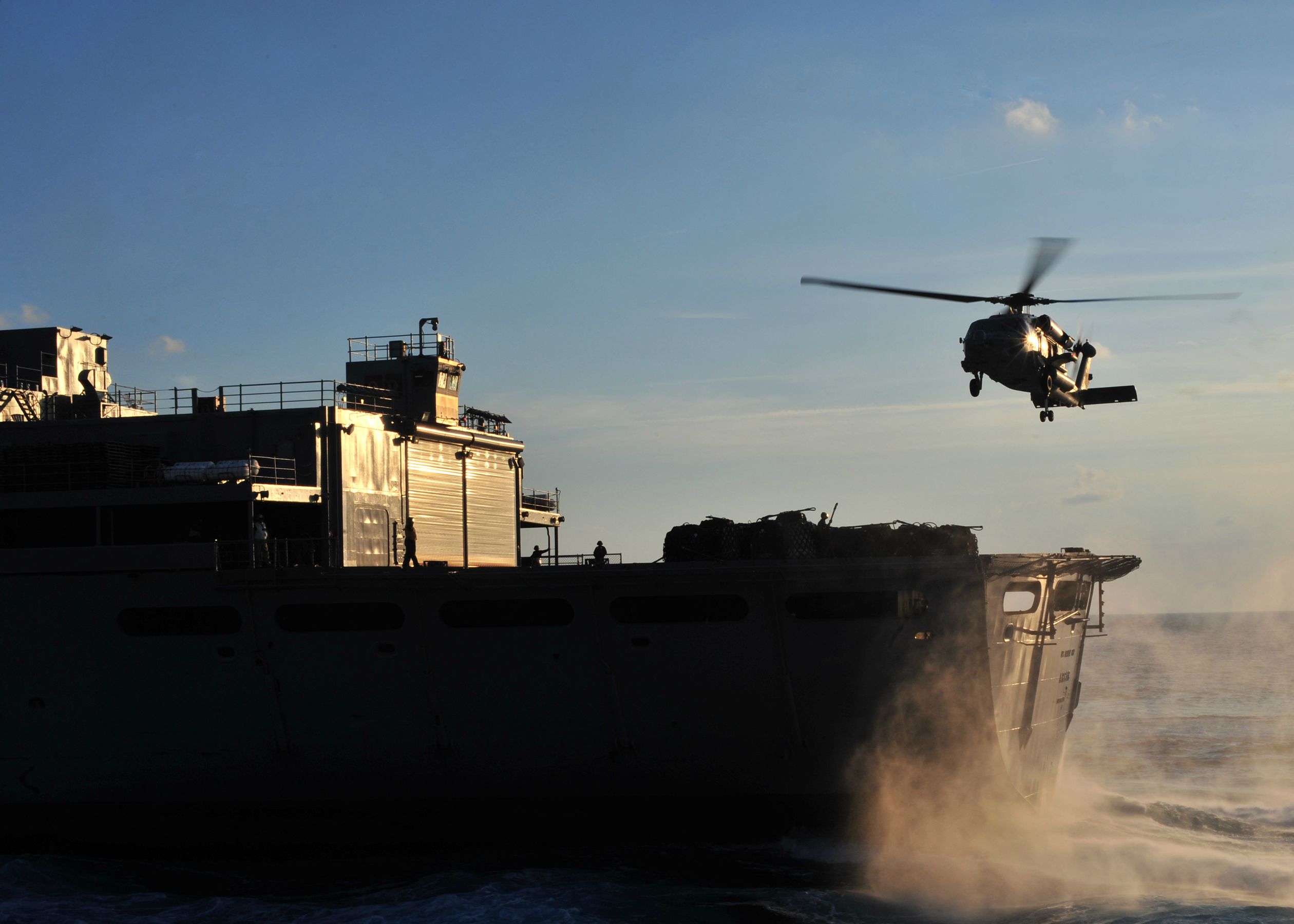 military, usns arctic (t aoe 8), arctic, combat support ship, helicopter, hh 60h seahawk, marines, navy, ship, sikorsky sh 60 seahawk, usns arctic, warships