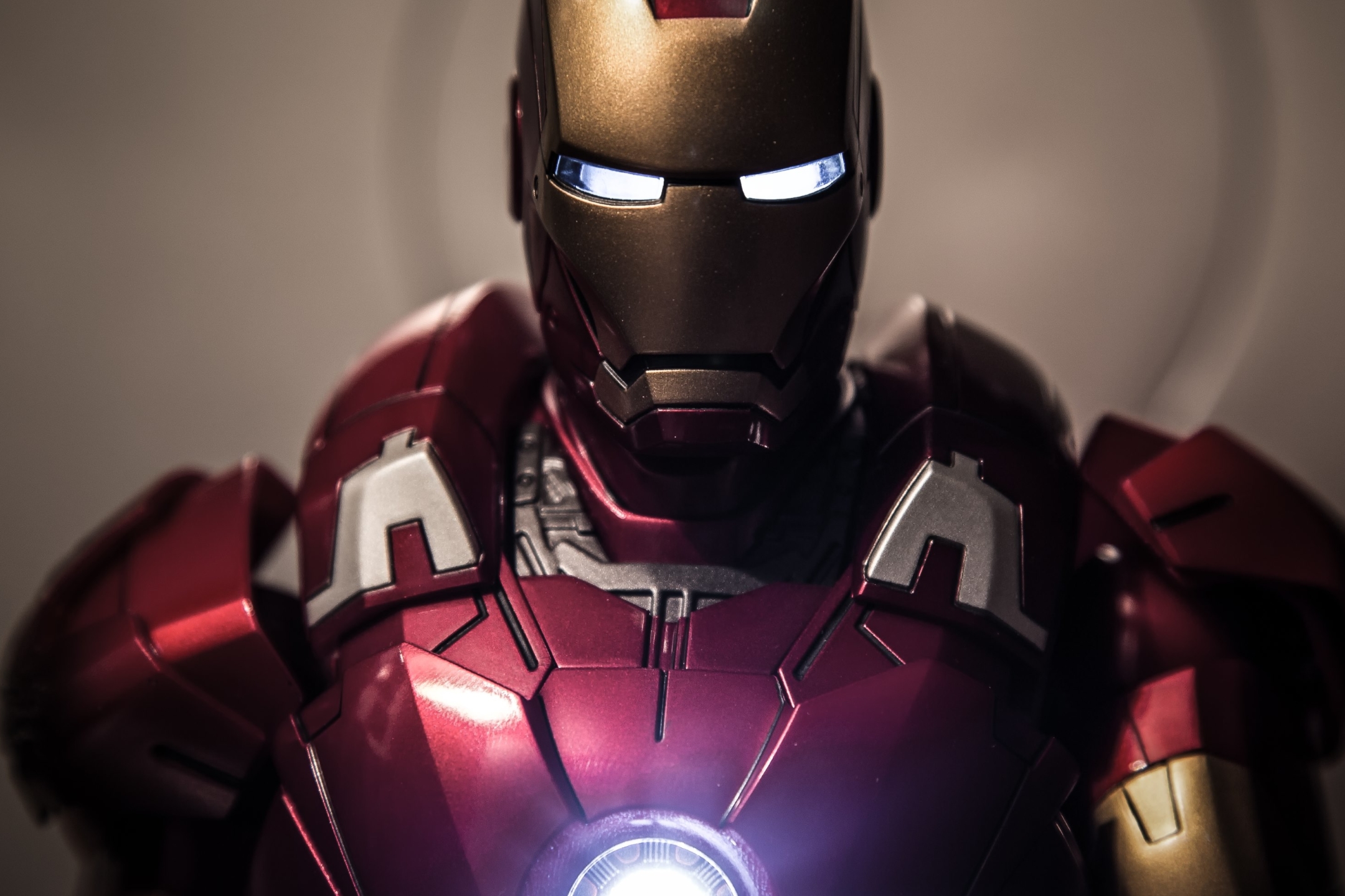 Téléchargez gratuitement l'image Iron Man, Jouet, Film, Figurine sur le bureau de votre PC