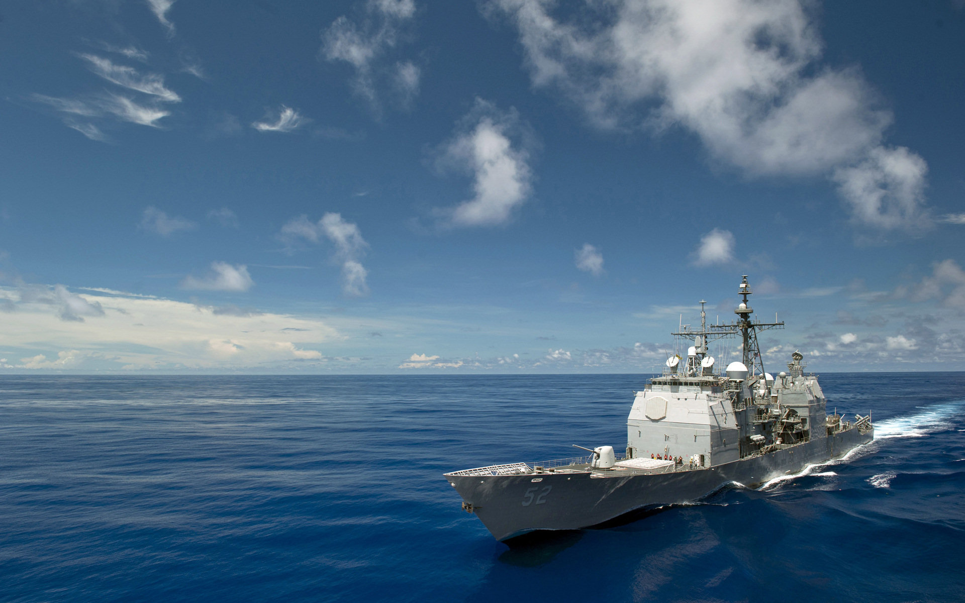 Die besten Uss Bunker Hill (Cg 52)-Hintergründe für den Telefonbildschirm