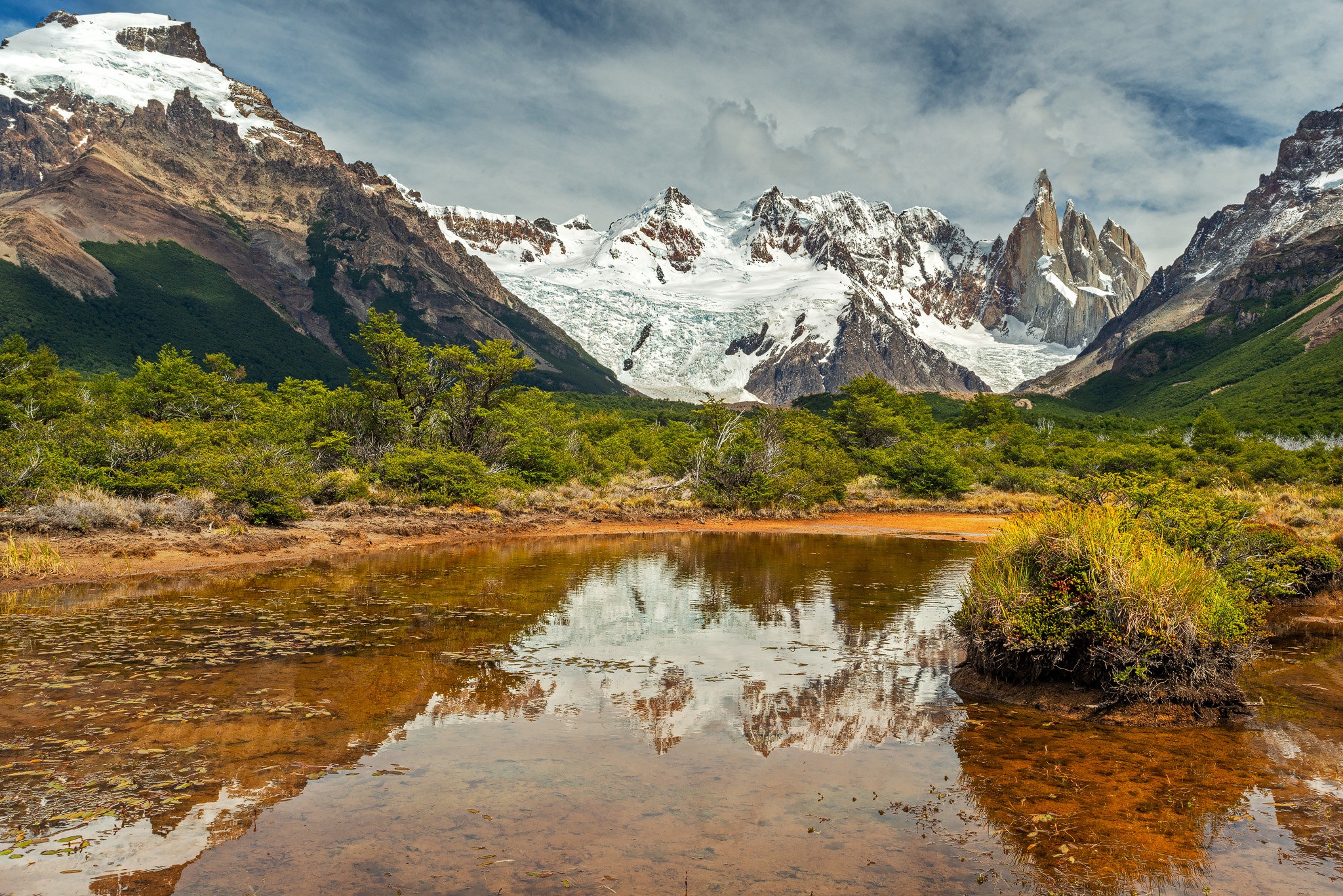 494347 descargar fondo de pantalla tierra/naturaleza, montaña, argentina, cerro torre, lago, patagonia, montañas: protectores de pantalla e imágenes gratis