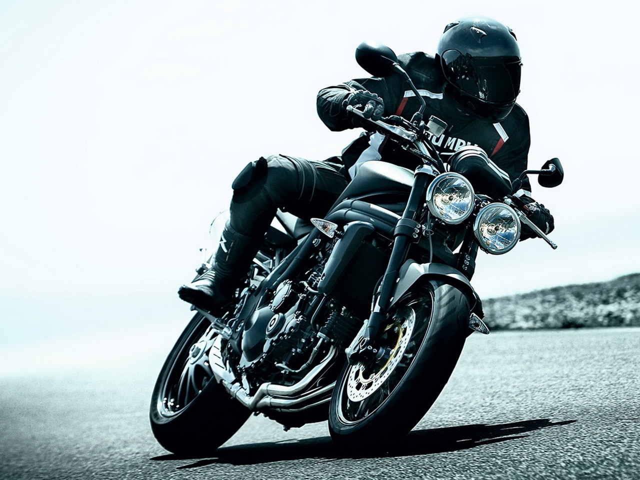 Descarga gratuita de fondo de pantalla para móvil de Motocicletas, Deportes, Transporte.