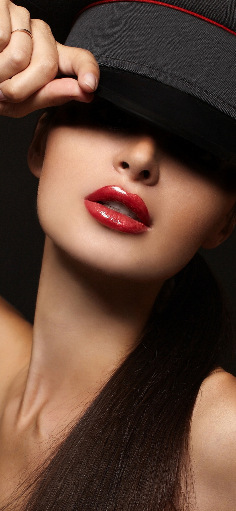 Download mobile wallpaper Hat, Model, Women, Lipstick for free.