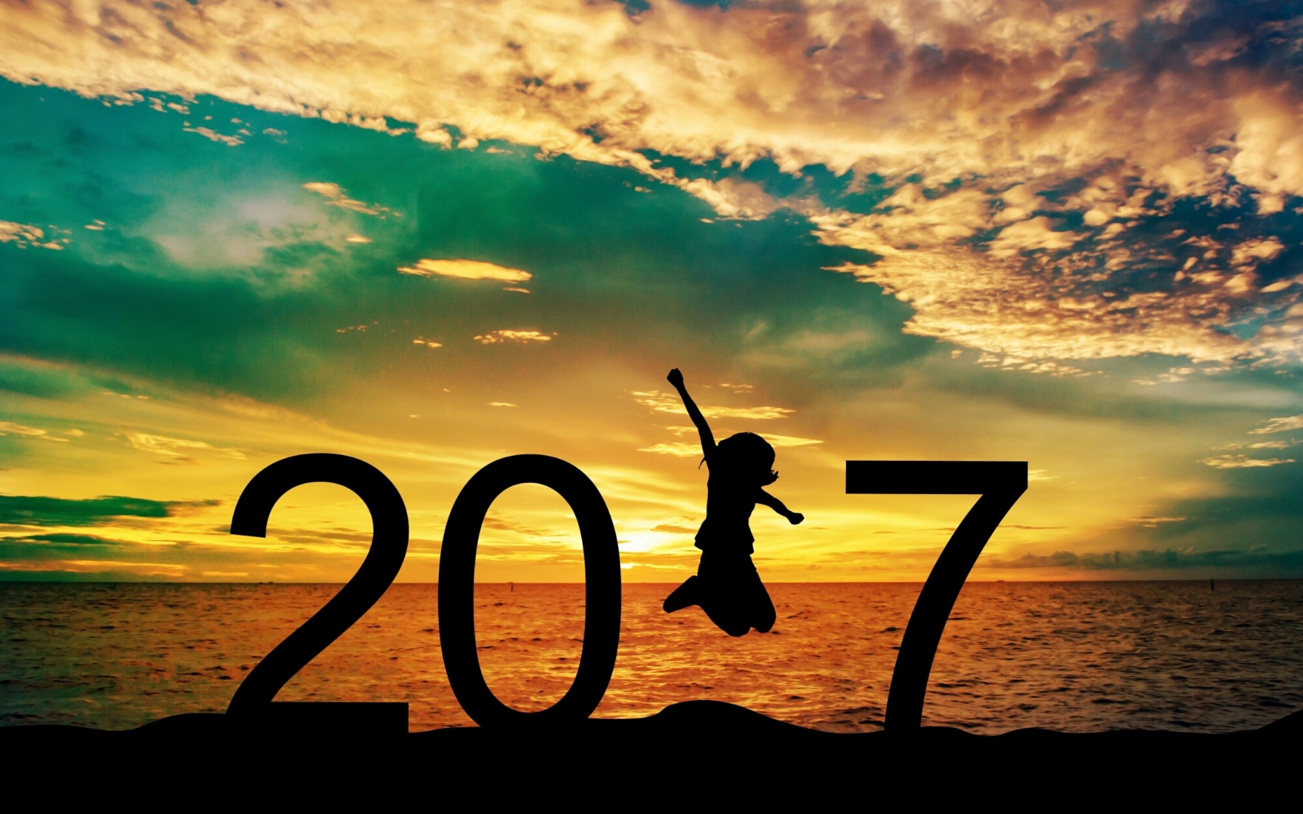 Free download wallpaper Sky, New Year, Ocean, Holiday, Jump, Cloud, New Year 2017 on your PC desktop