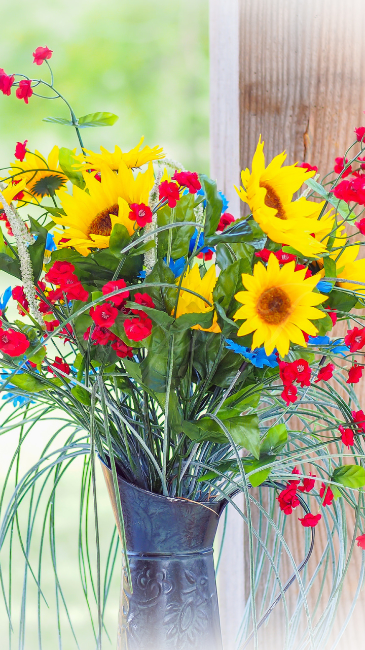 Handy-Wallpaper Blume, Farben, Vase, Bunt, Gelbe Blume, Menschengemacht, Pinke Blume kostenlos herunterladen.
