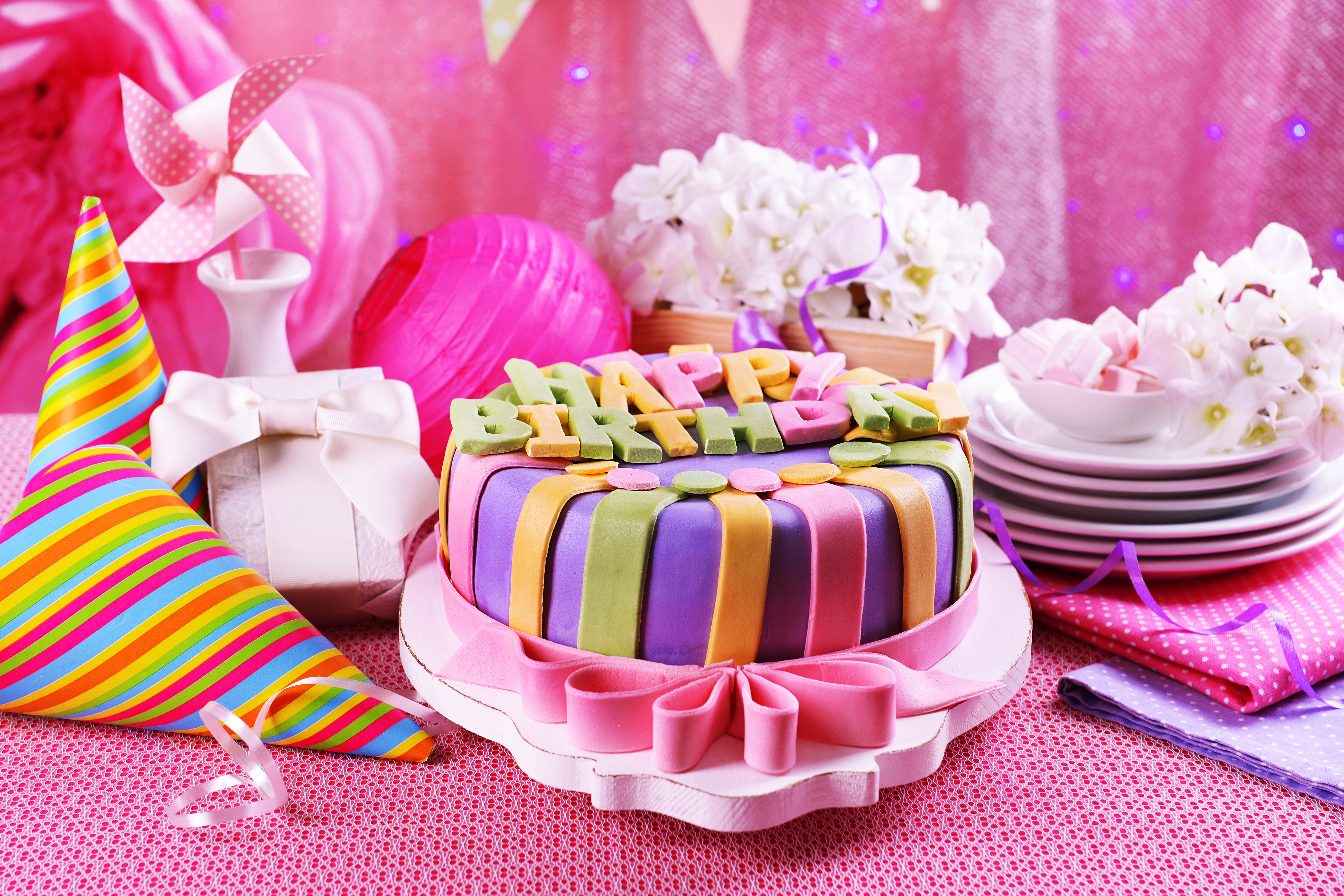 Download mobile wallpaper Pink, Holiday, Cake, Gift, Birthday for free.