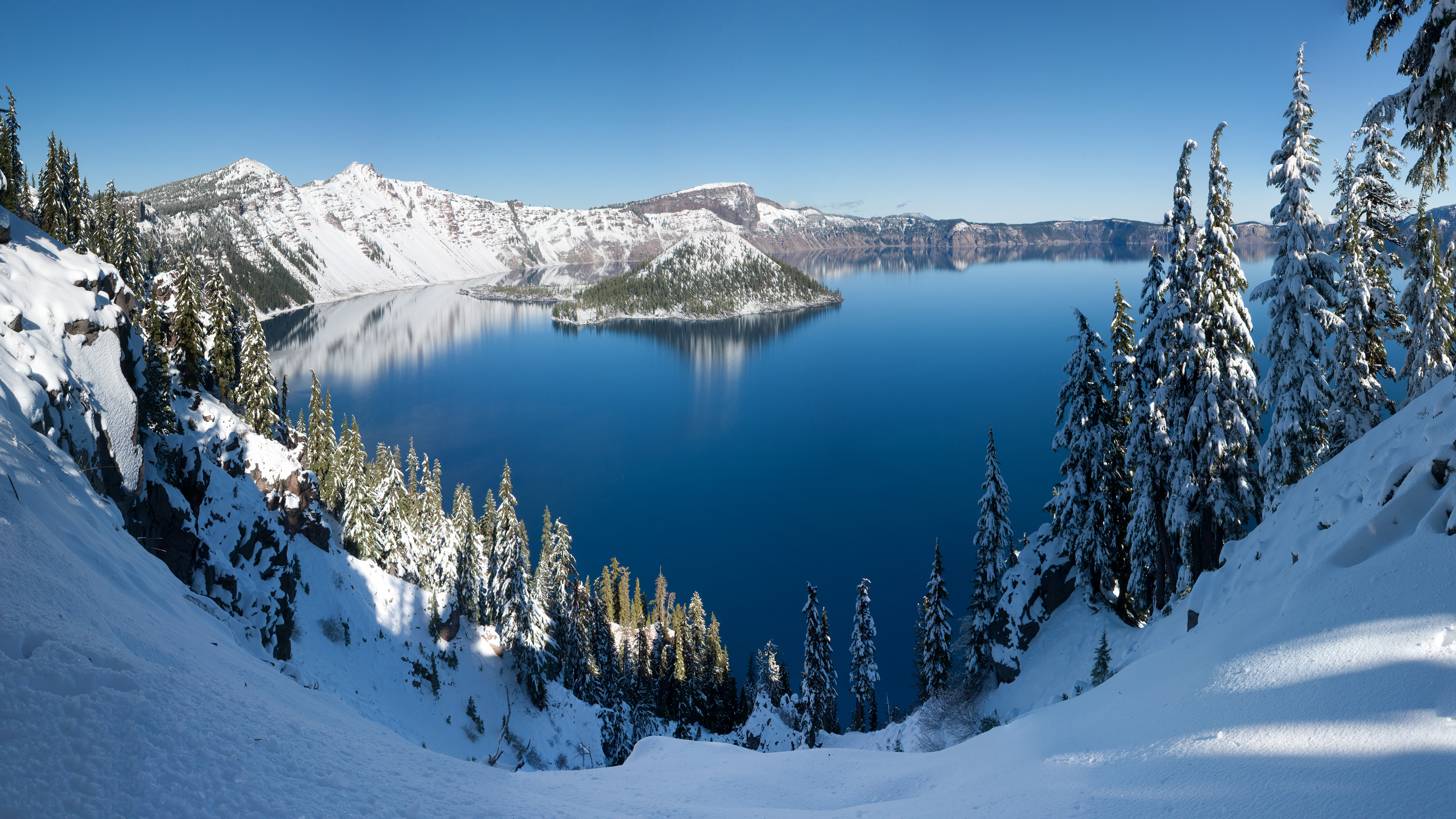 798502 скачать обои земля/природа, кратерное озеро, озеро, гора, орегон, снег, зима - заставки и картинки бесплатно