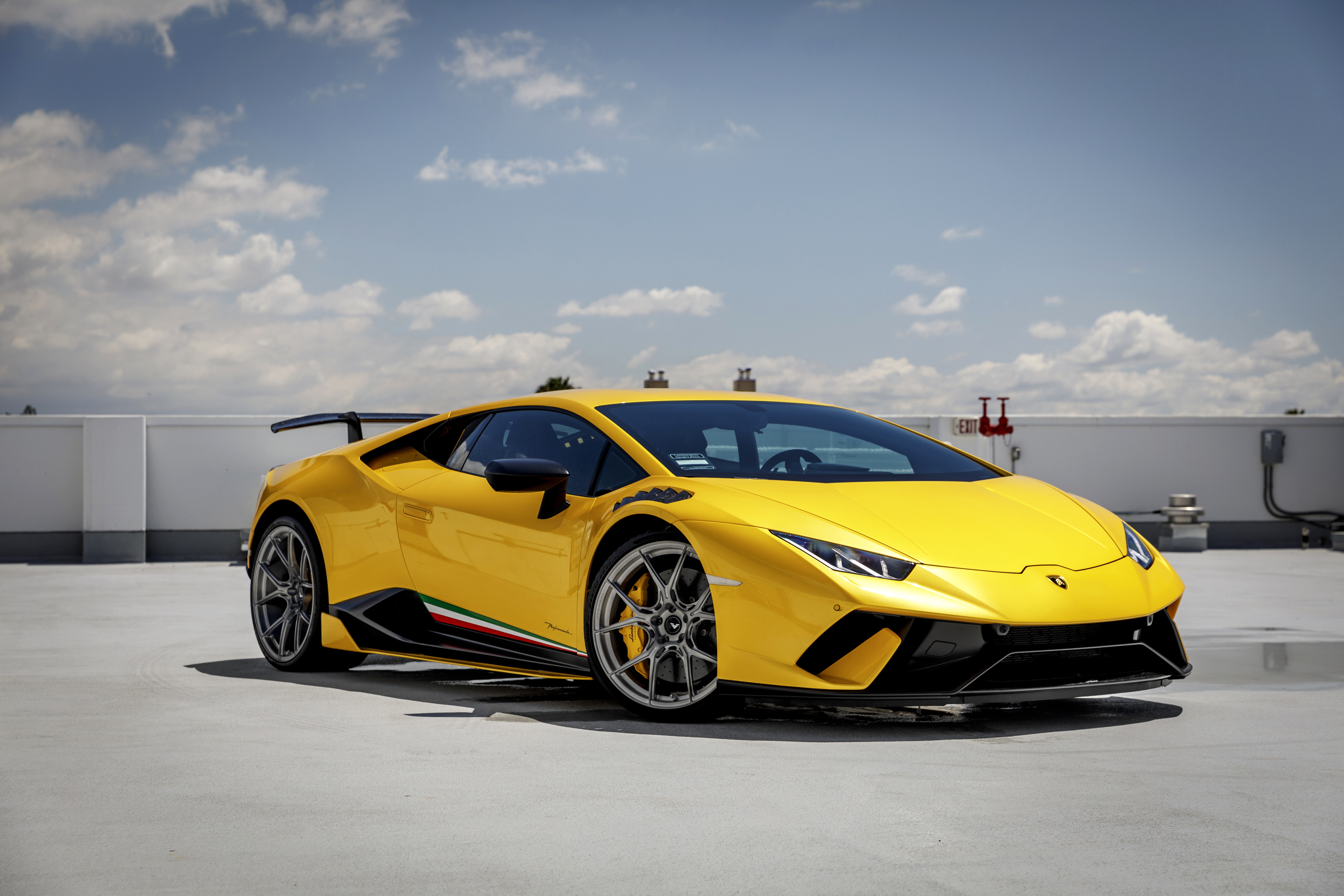 Free download wallpaper Lamborghini, Car, Supercar, Vehicles, Yellow Car, Lamborghini Huracán Performanté on your PC desktop