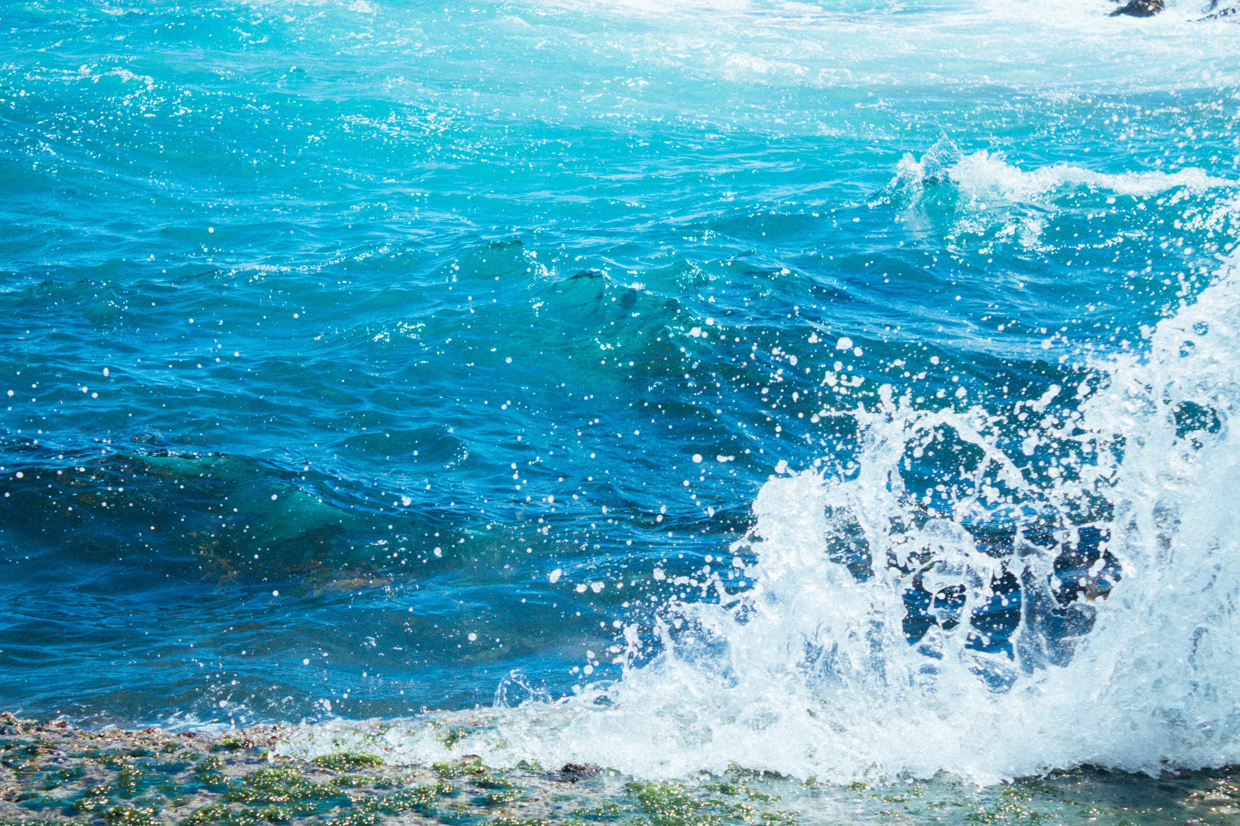 Download mobile wallpaper Spray, Nature, Waves, Splash, Sea for free.