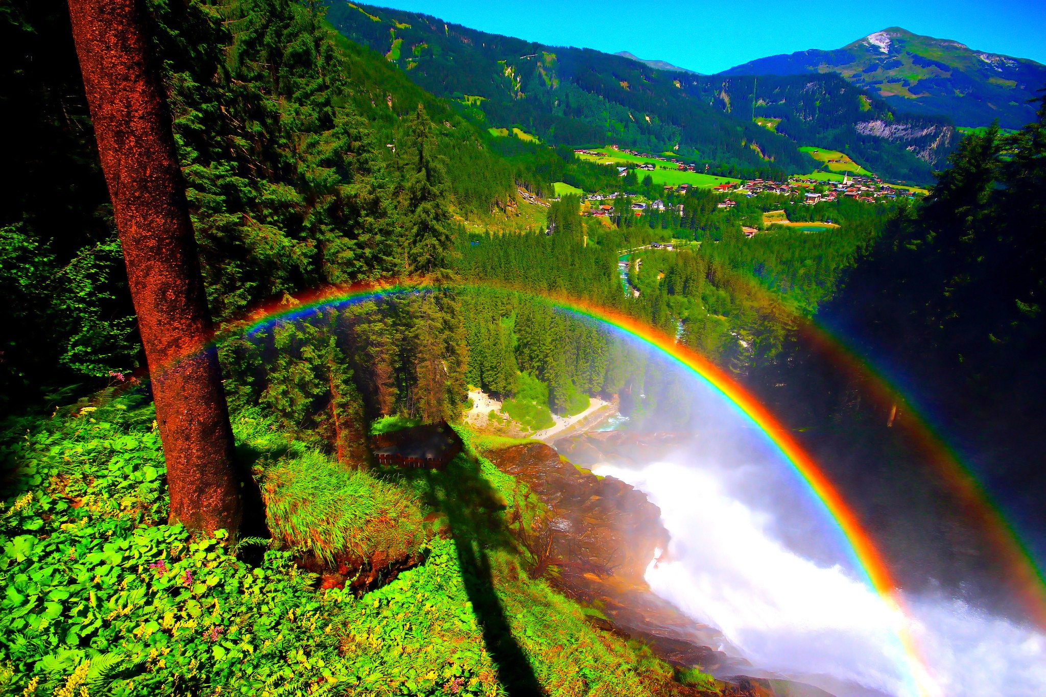 Laden Sie das Landschaft, Regenbogen, Wasserfall, Wald, Baum, Erde, Gebirge, Tal, Fotografie-Bild kostenlos auf Ihren PC-Desktop herunter