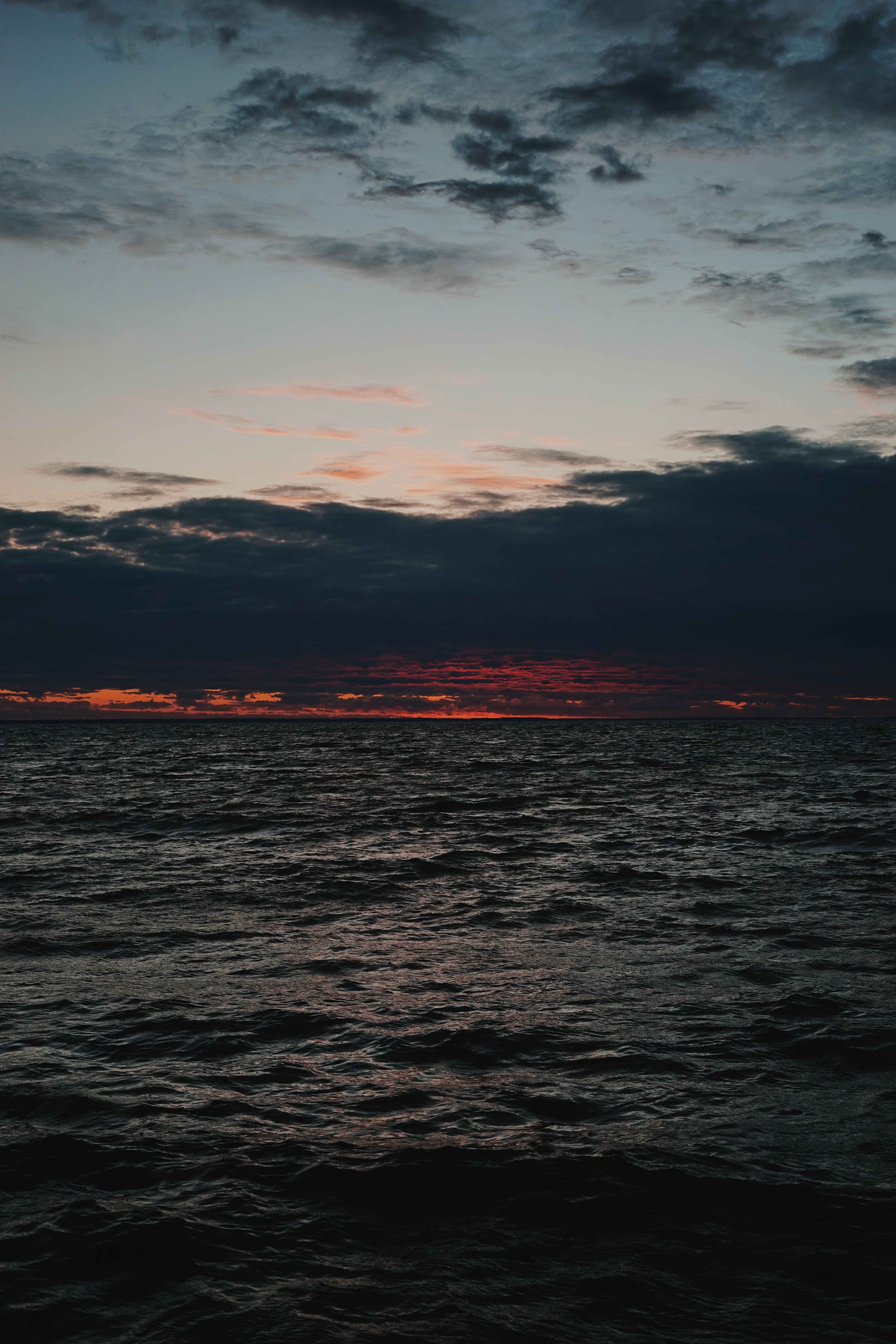 Handy-Wallpaper Horizont, Clouds, Natur, Sunset, Sea kostenlos herunterladen.