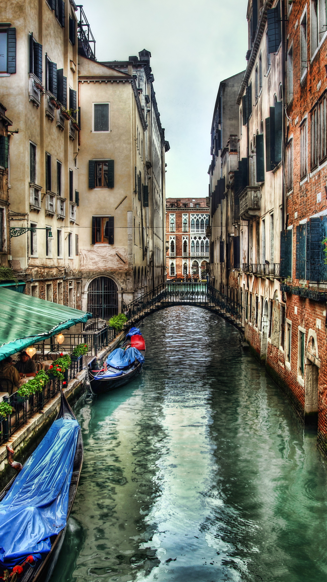 Download mobile wallpaper Cities, Italy, Venice, City, Building, House, Hdr, Restaurant, Man Made, Canal for free.