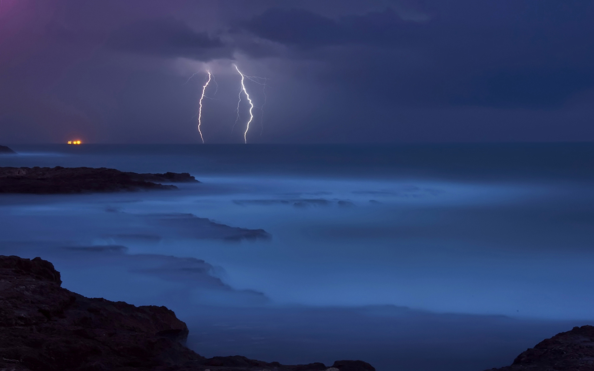 Download mobile wallpaper Sea, Night, Lightning, Light, Ocean, Cloud, Photography for free.