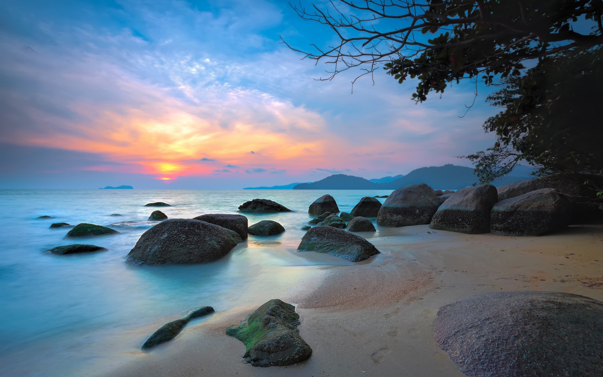 Download mobile wallpaper Sunset, Sky, Ocean, Earth for free.