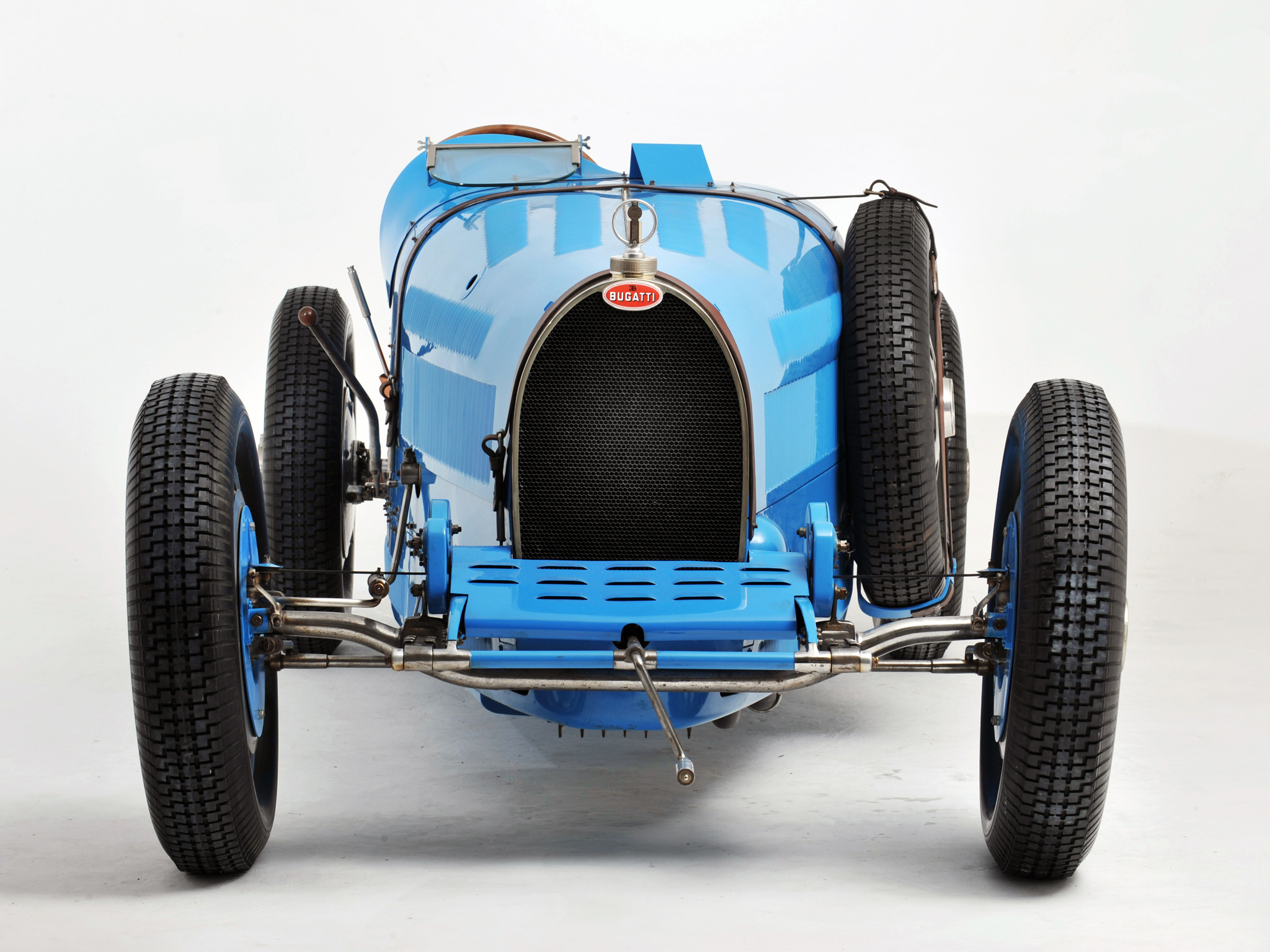 Популярні заставки і фони Bugatti Type 35 на комп'ютер