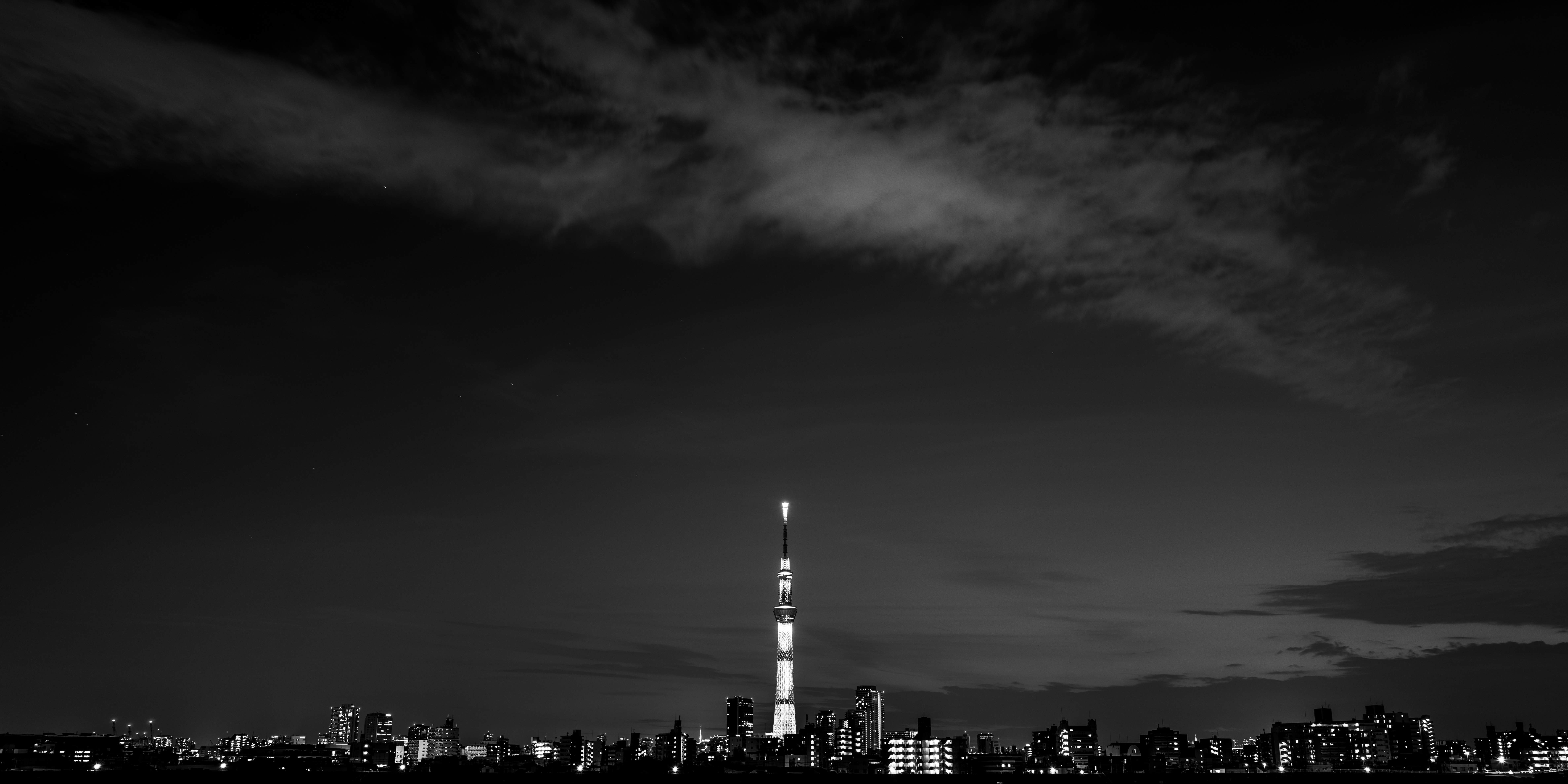 Free download wallpaper Cities, Building, Night City, Bw, Panorama, Architecture, Dark, Chb on your PC desktop