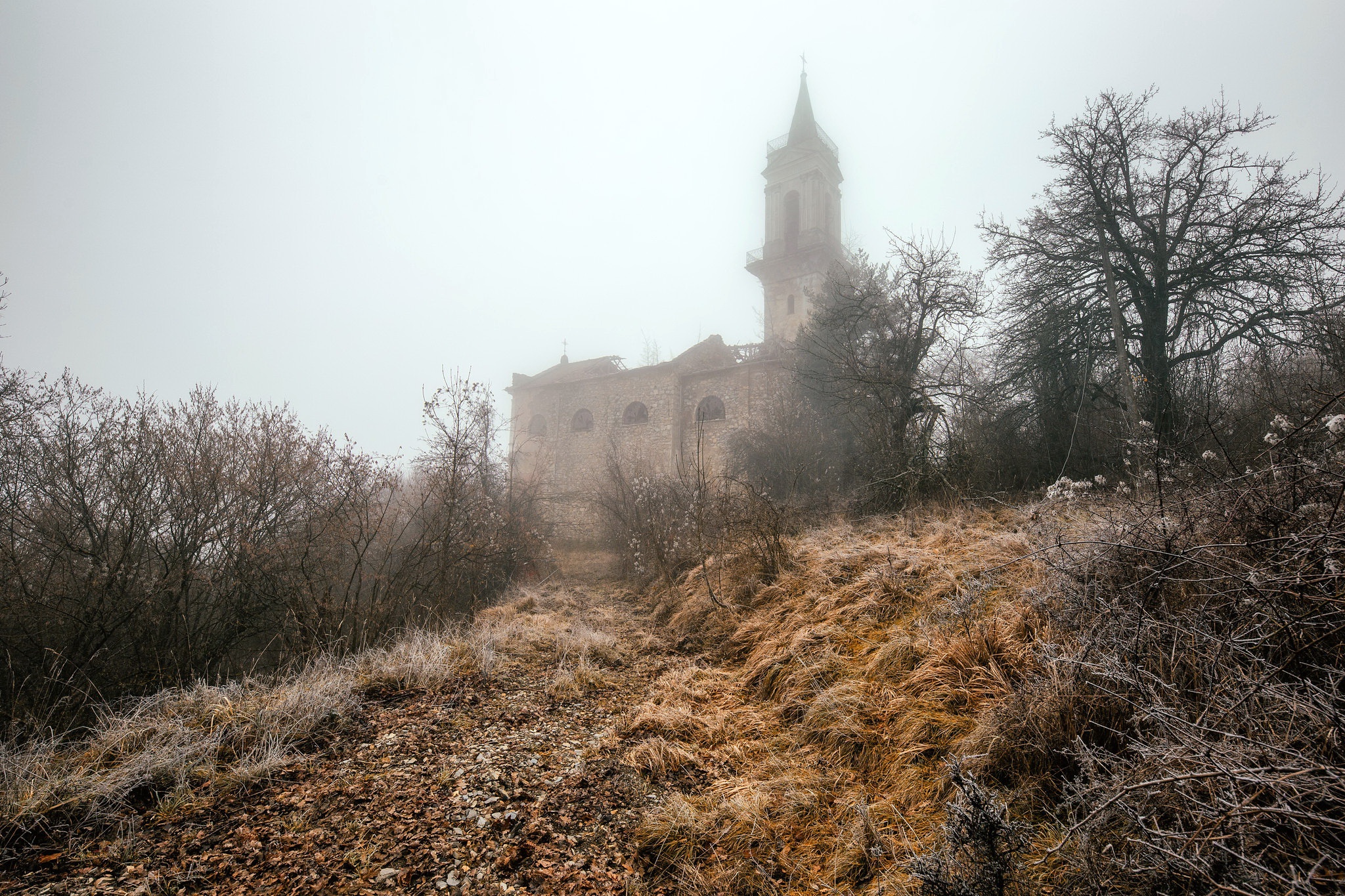 Baixe gratuitamente a imagem Igreja, Igrejas, Neblina, Religioso na área de trabalho do seu PC