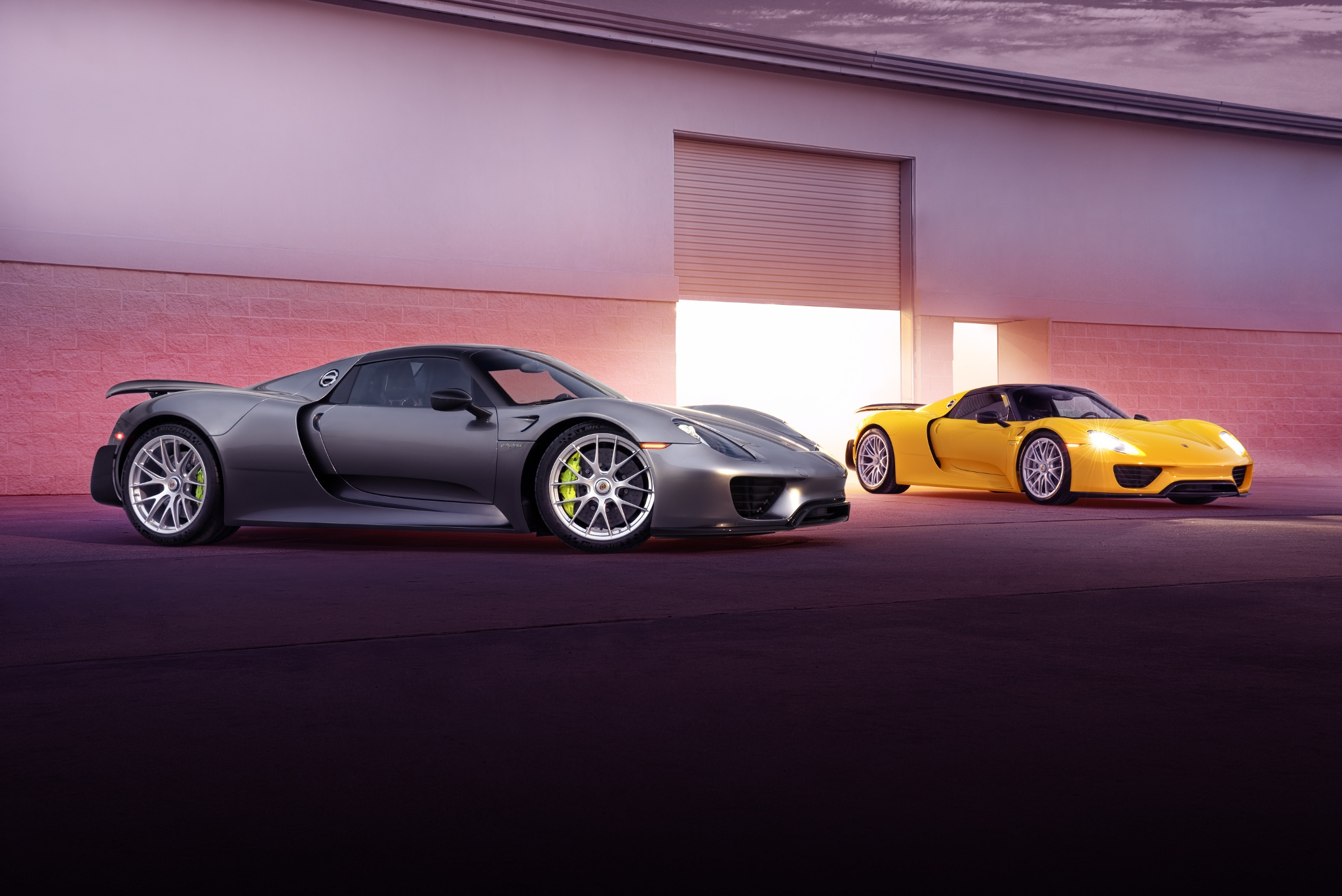 Download mobile wallpaper Porsche, Car, Supercar, Vehicles, Silver Car, Yellow Car, Porsche 918 Spyder for free.