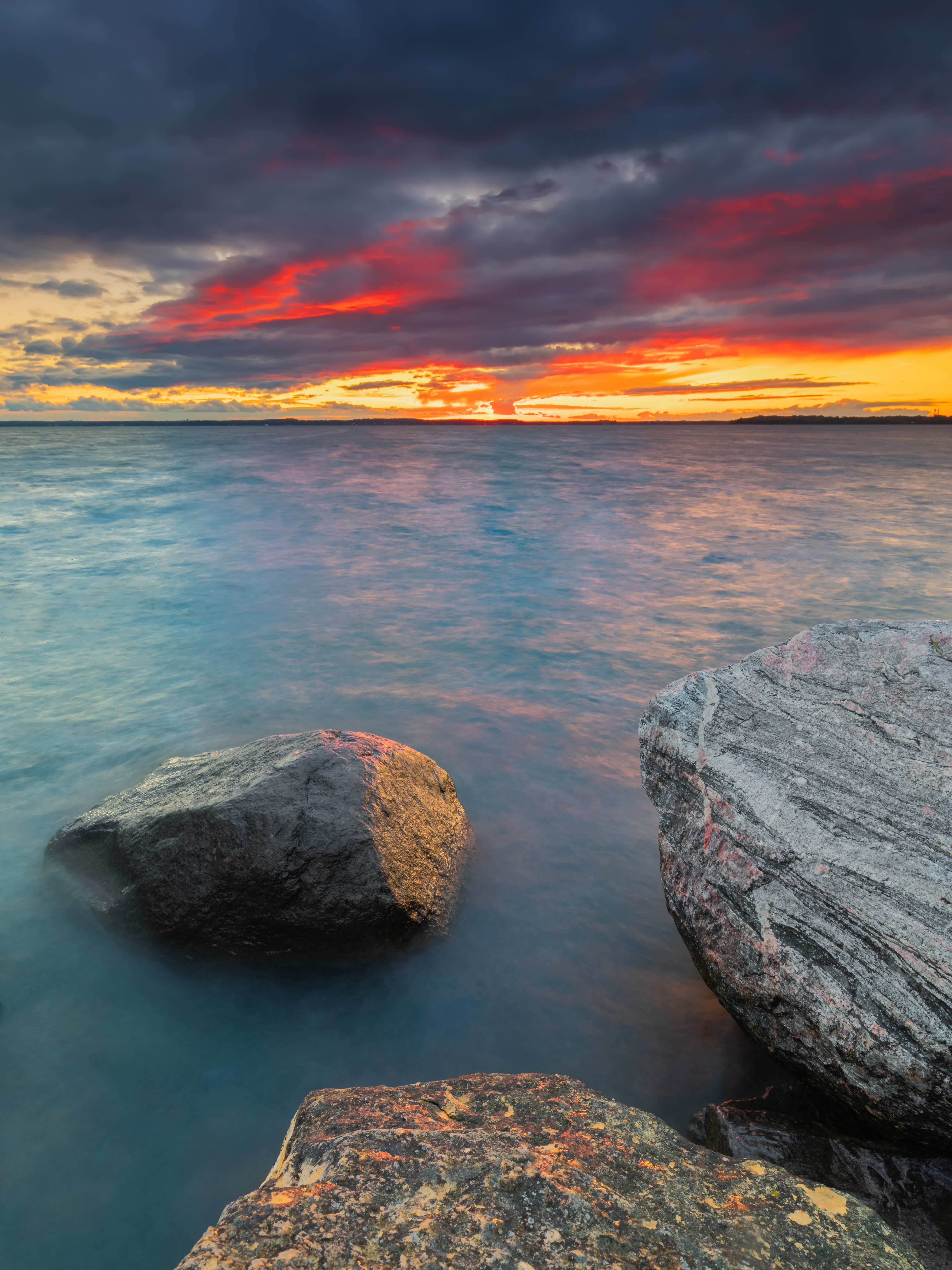 Free download wallpaper Sunset, Stones, Sea, Horizon, Nature on your PC desktop