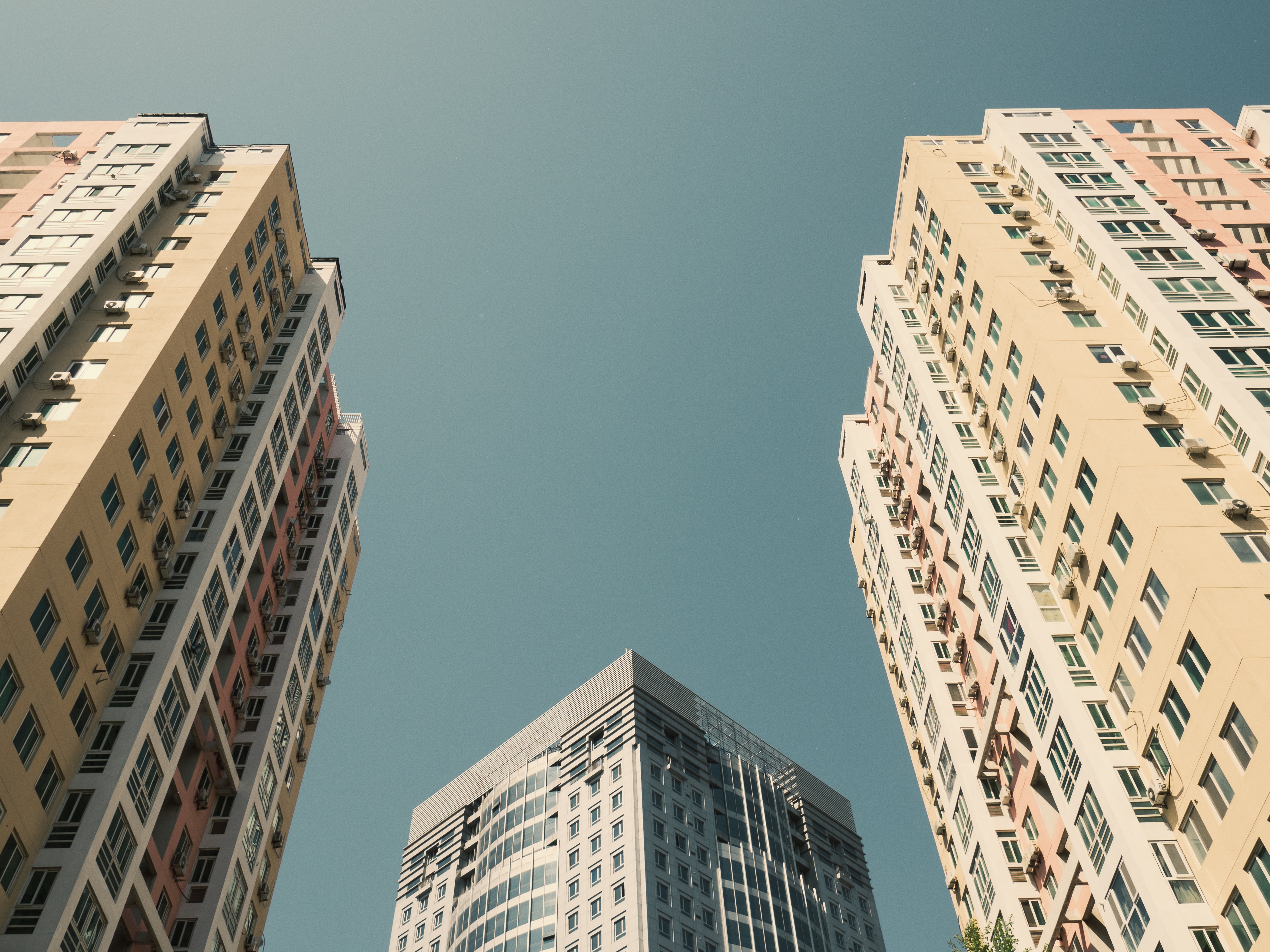 Descarga gratuita de fondo de pantalla para móvil de Ciudades, Ciudad, Edificio, Hecho Por El Hombre.