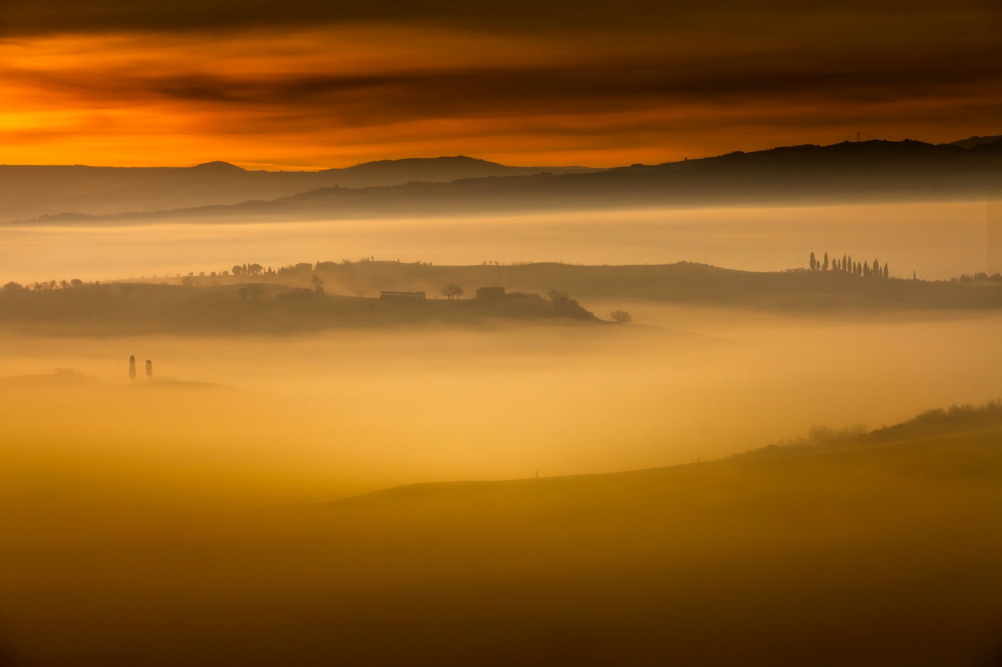 Free download wallpaper Landscape, Italy, Fog, Photography, Tuscany on your PC desktop