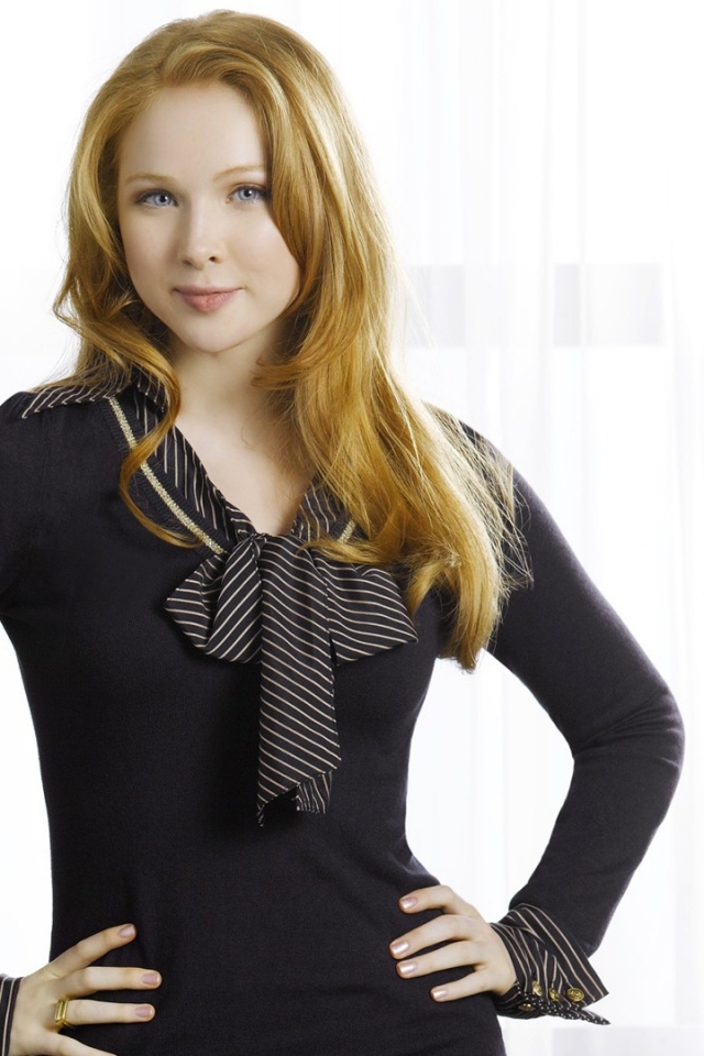 Download mobile wallpaper American, Celebrity, Actress, Molly Quinn for free.