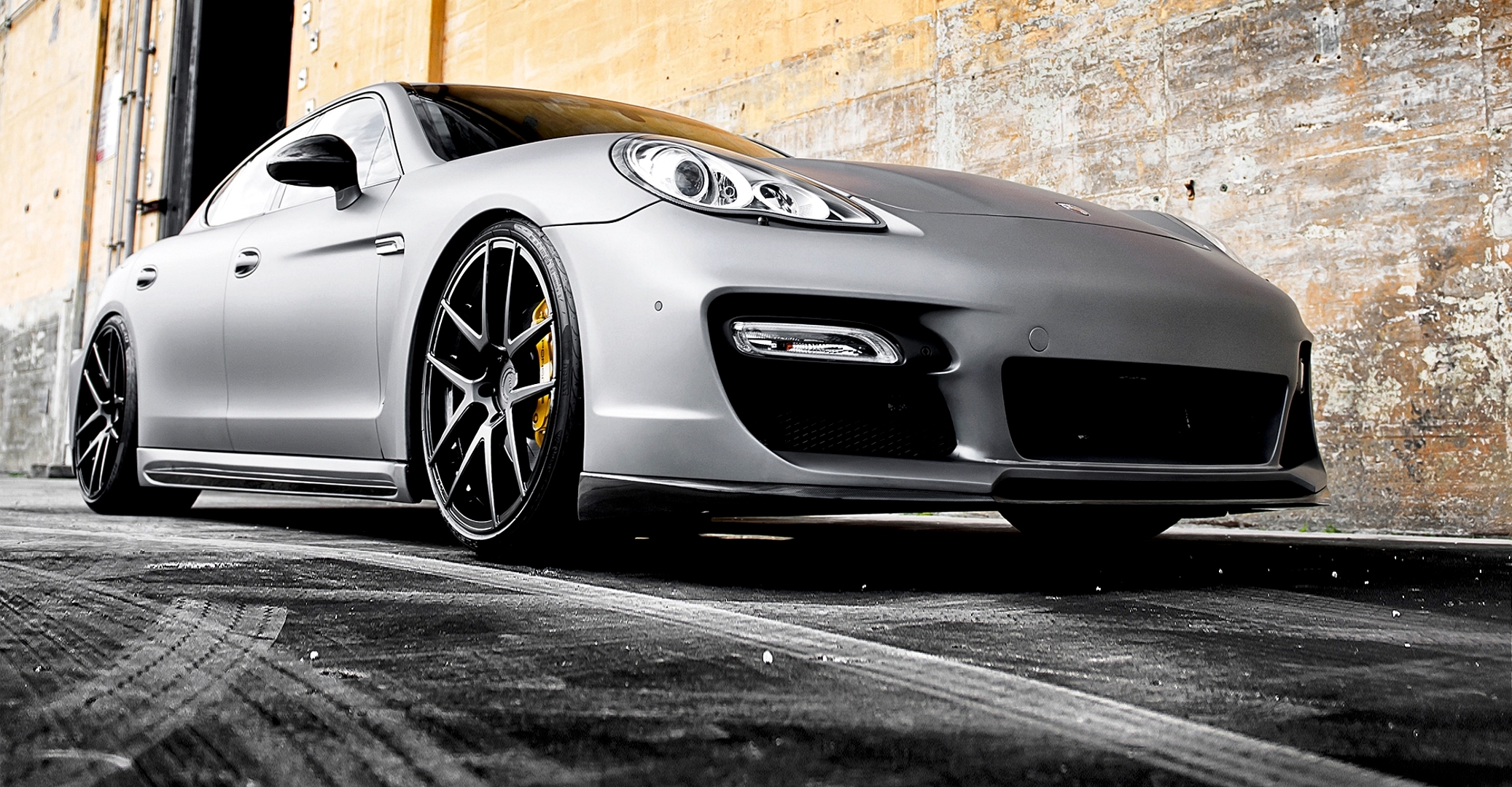 Baixar papel de parede para celular de Porsche, Carro, Porsche Panamera, Veículos, Carro Prateado gratuito.