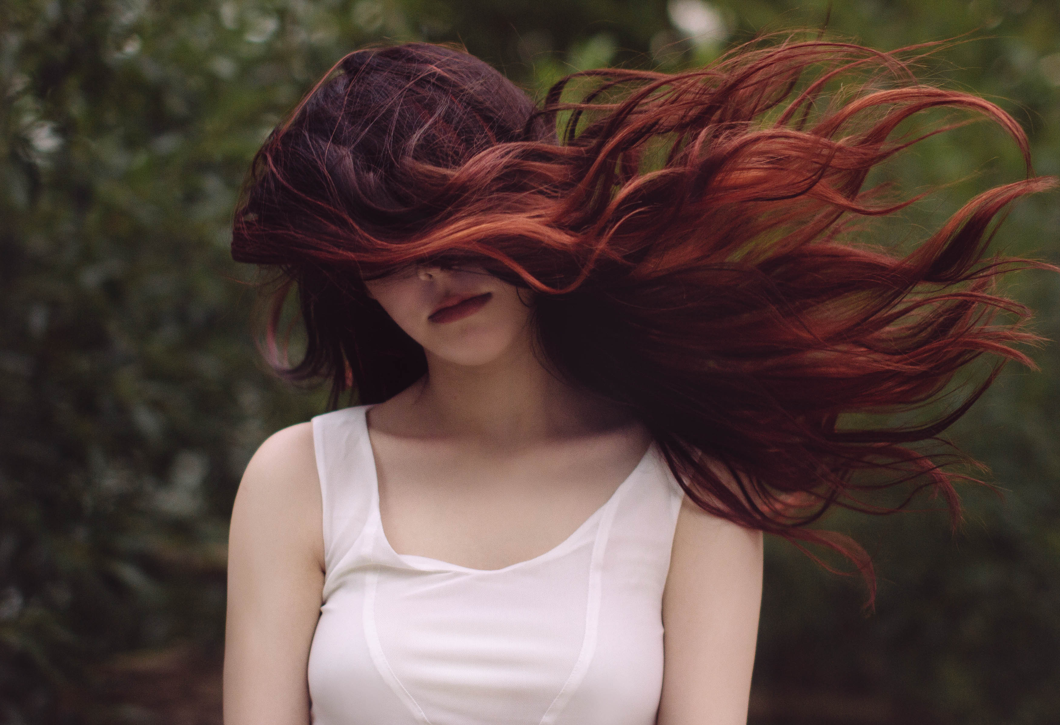 Download mobile wallpaper Redhead, Hair, Bokeh, Model, Women, Outdoor for free.