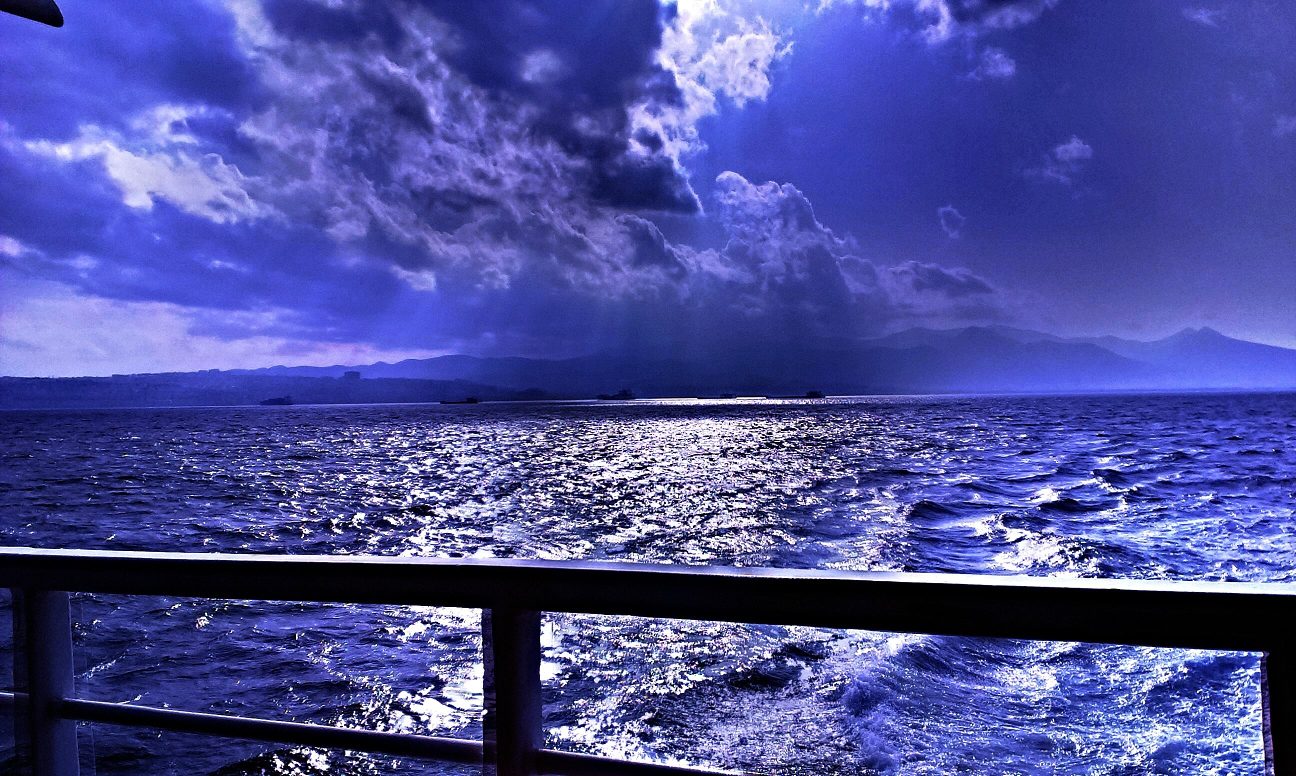 Descarga gratis la imagen Cielo, Océano, Nube, Tierra/naturaleza en el escritorio de tu PC