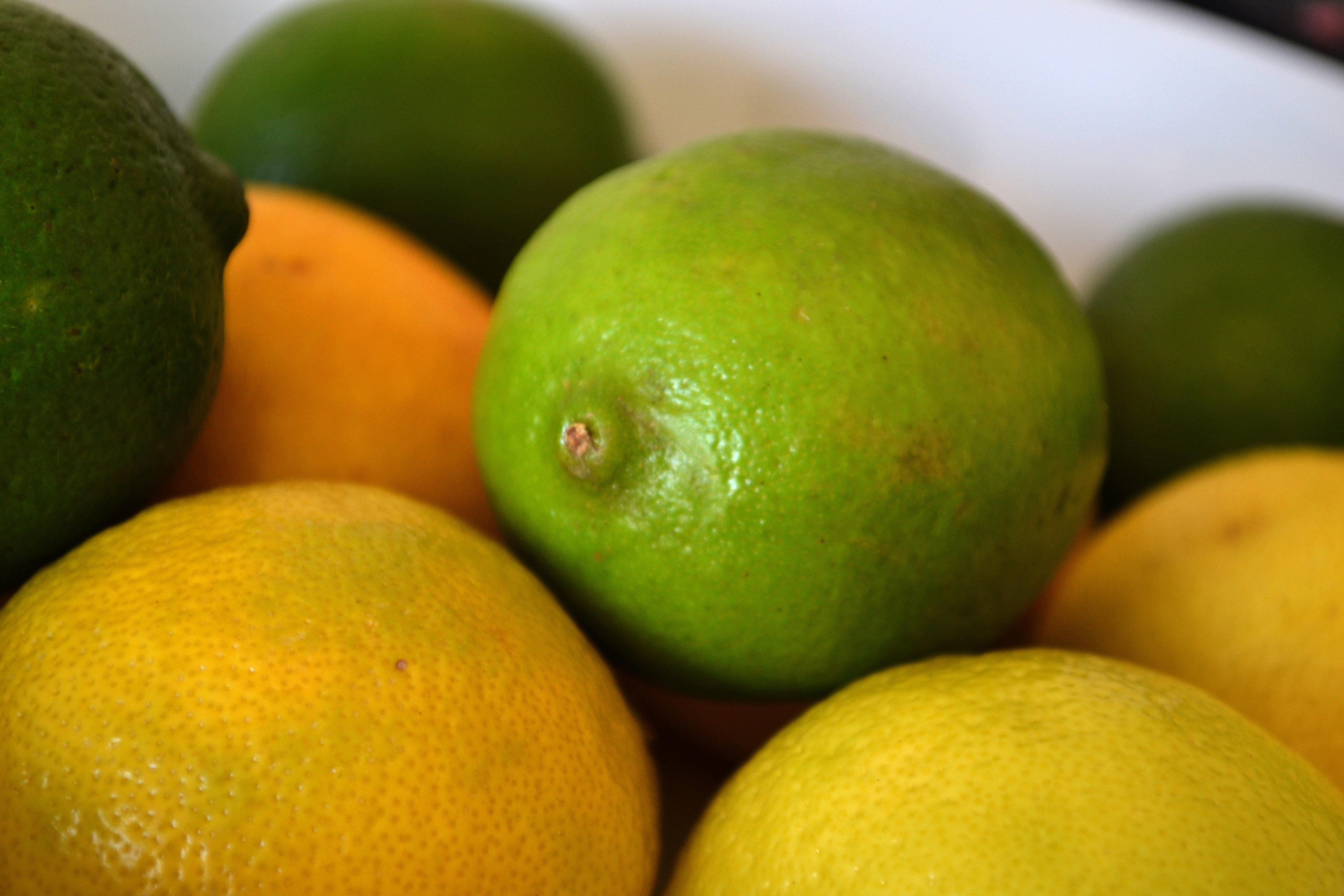 Free download wallpaper Food, Lime, Lemon, Fruit on your PC desktop