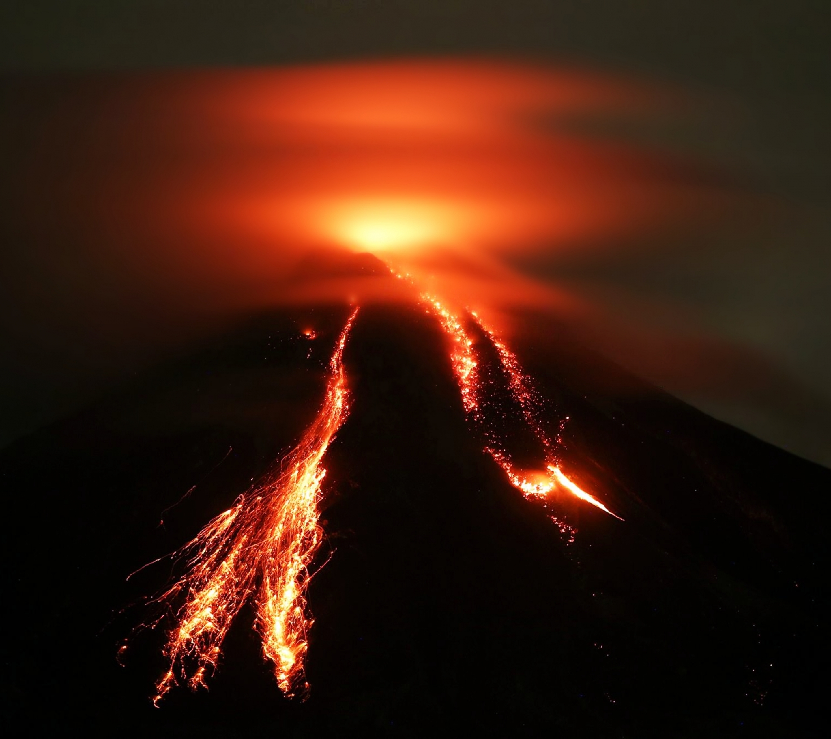 Download mobile wallpaper Nature, Smoke, Earth, Volcano, Lava, Volcanoes for free.