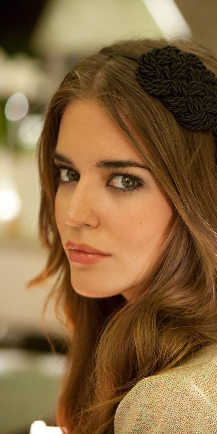 Download mobile wallpaper Close Up, Women, Clara Alonso for free.