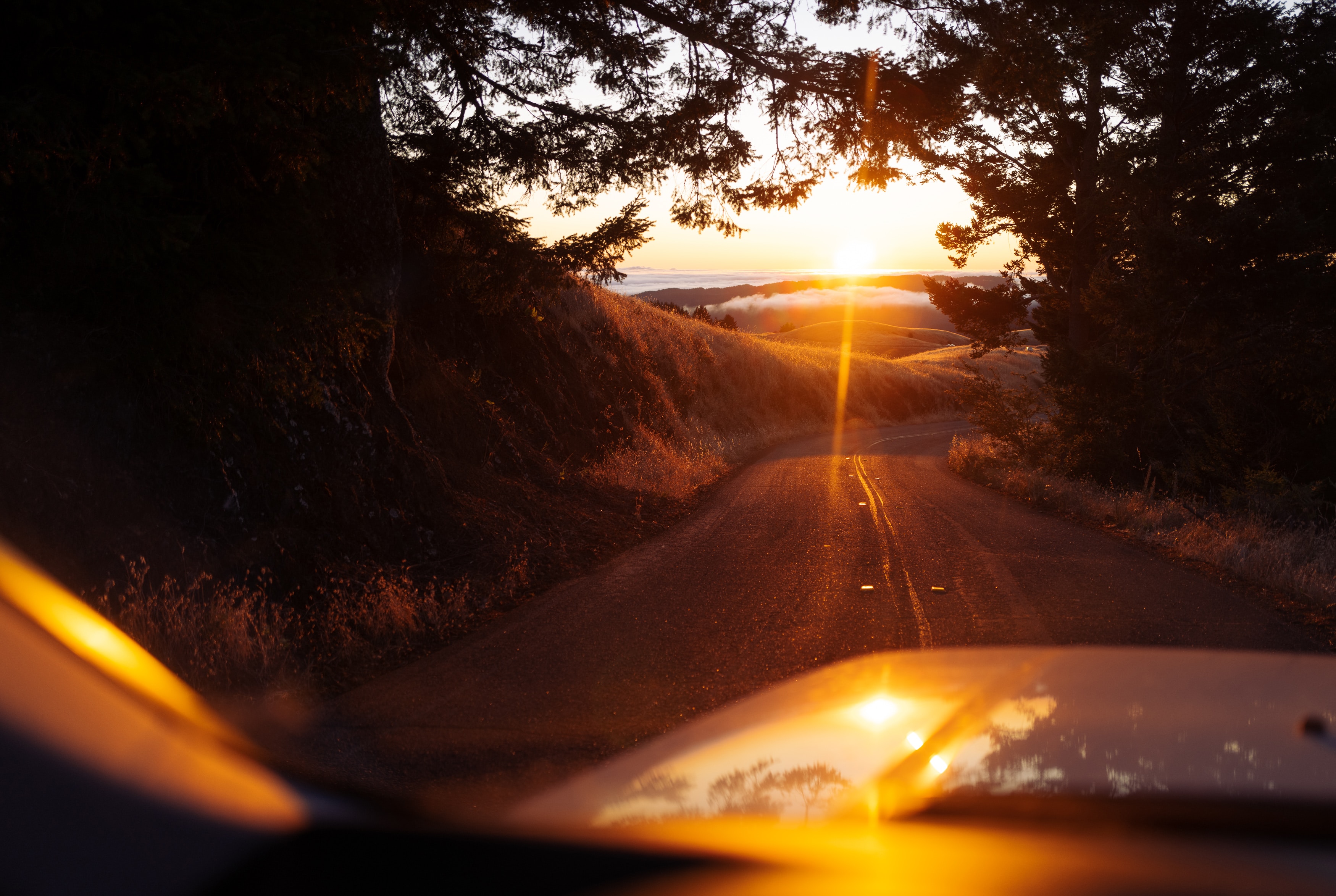 Download mobile wallpaper Nature, Road, Sunlight, Machine, Sunset, Car for free.