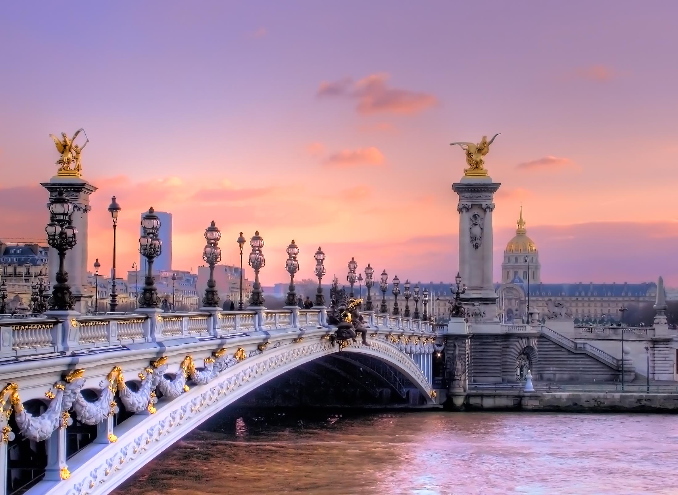 Download mobile wallpaper Bridges, Paris, France, Bridge, Statue, Man Made, Pont Alexandre Iii for free.
