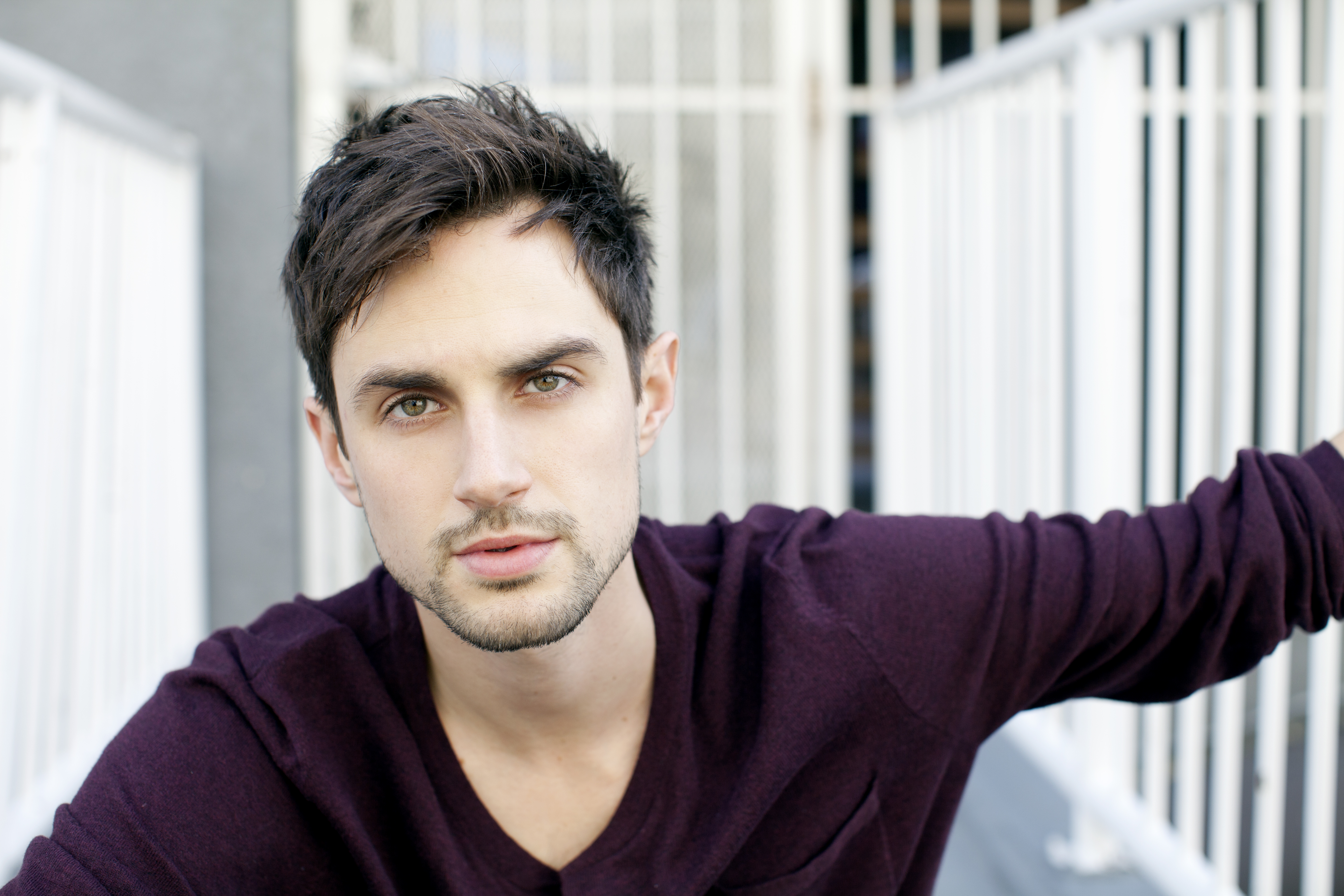 Baixar papéis de parede de desktop Andrew J West HD