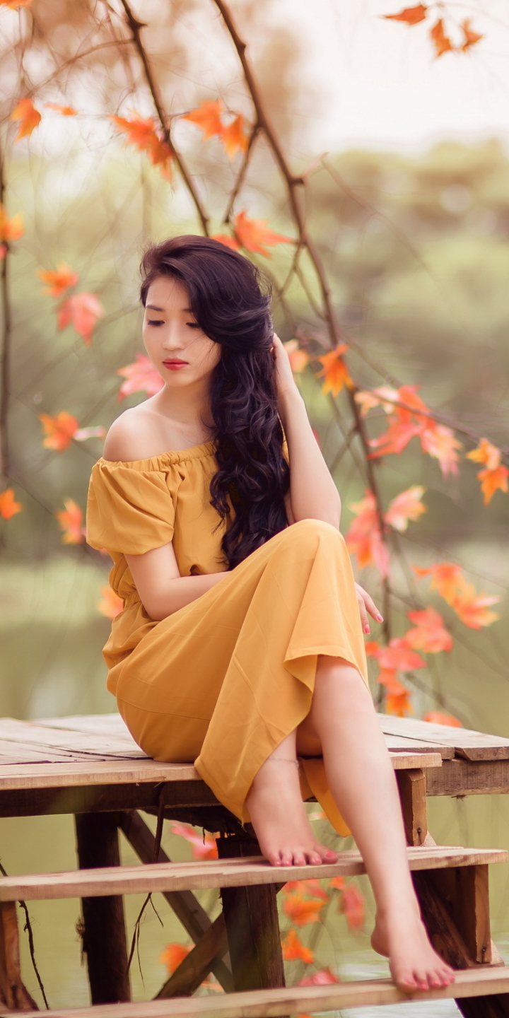 Download mobile wallpaper Mood, Dress, Model, Women, Asian, Black Hair, Long Hair, Depth Of Field for free.