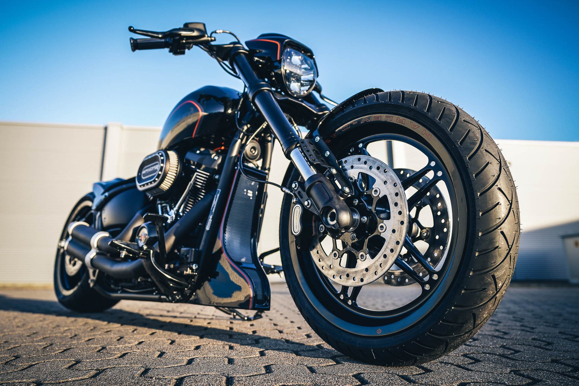 Descarga gratis la imagen Motocicletas, Harley Davidson, Vehículos, Motocicleta Custom, Aduanas De Thunderbike en el escritorio de tu PC