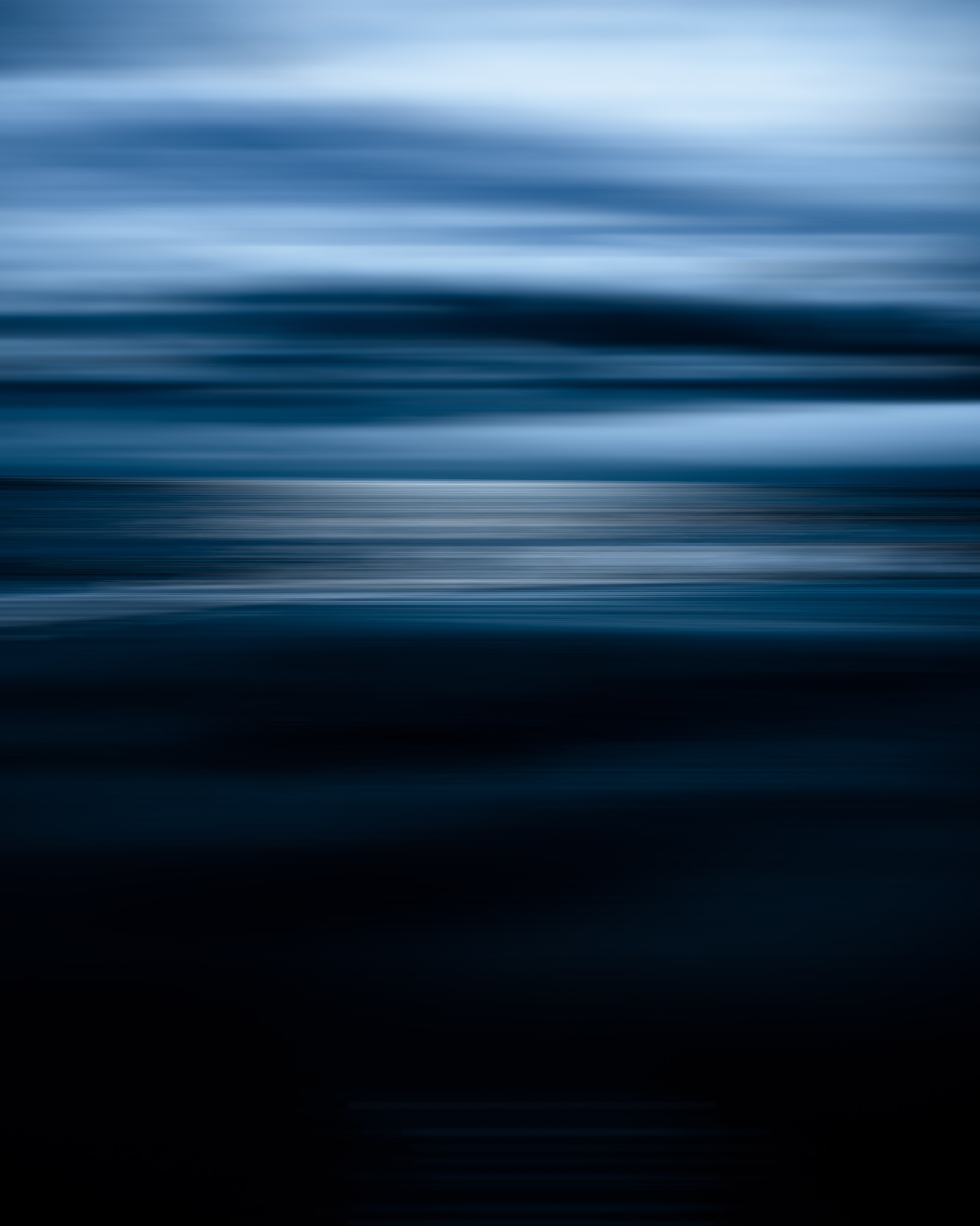 Download mobile wallpaper Distortion, Smooth, Waves, Abstract, Blur for free.