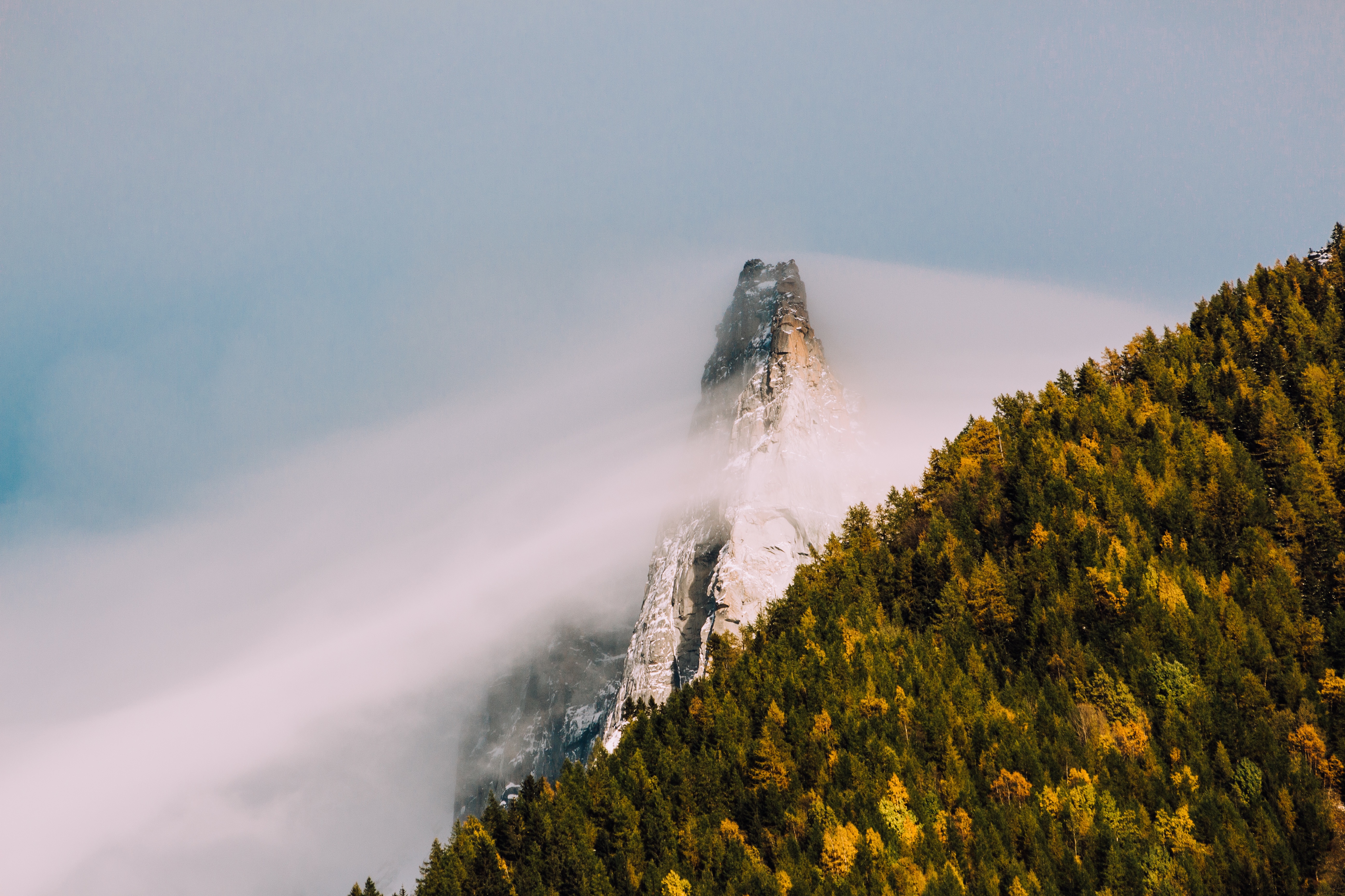 Baixe gratuitamente a imagem Natureza, Pico, Terra/natureza, Neblina na área de trabalho do seu PC