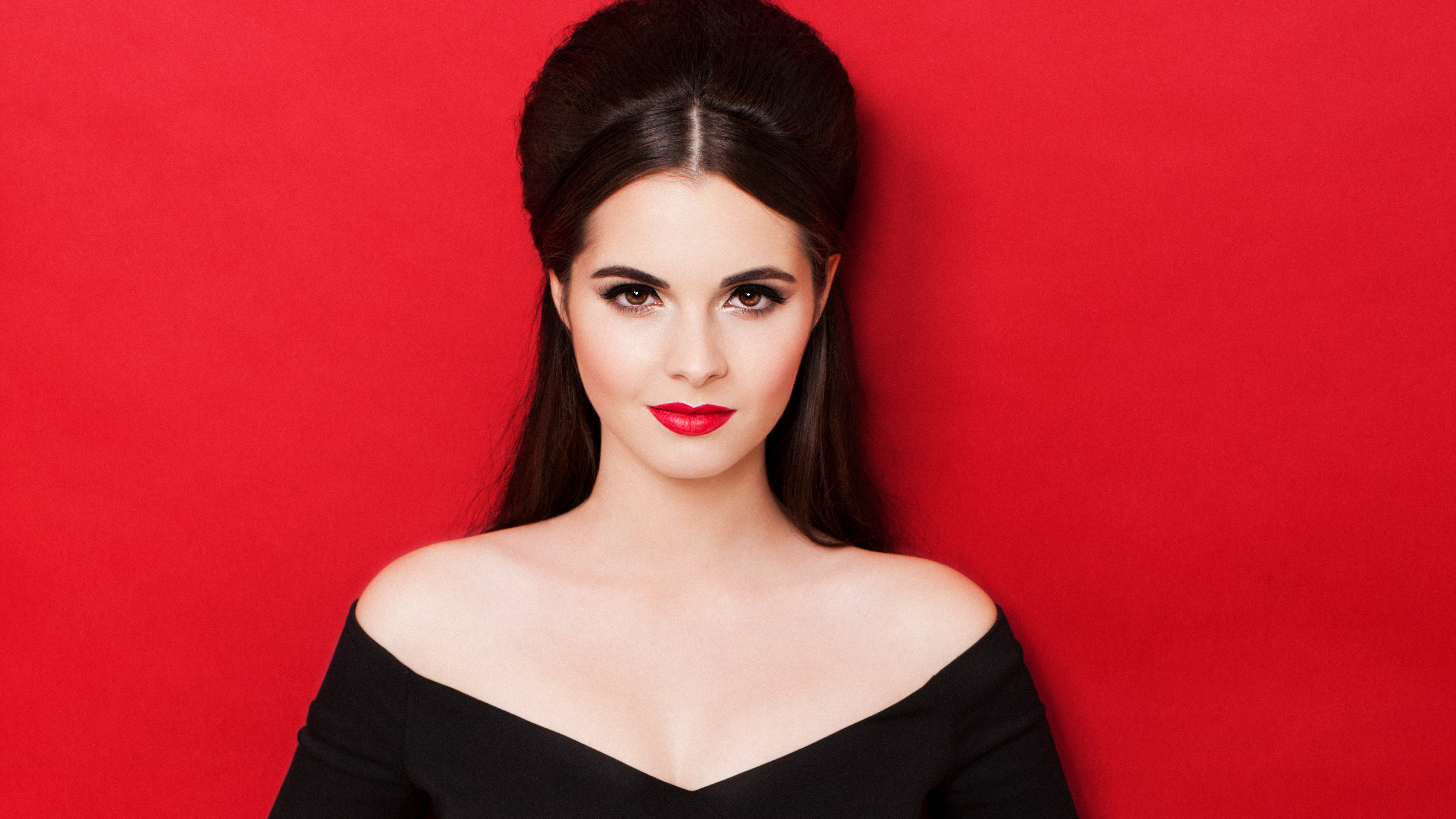 Download mobile wallpaper American, Celebrity, Brown Eyes, Black Hair, Actress, Lipstick, Vanessa Marano for free.