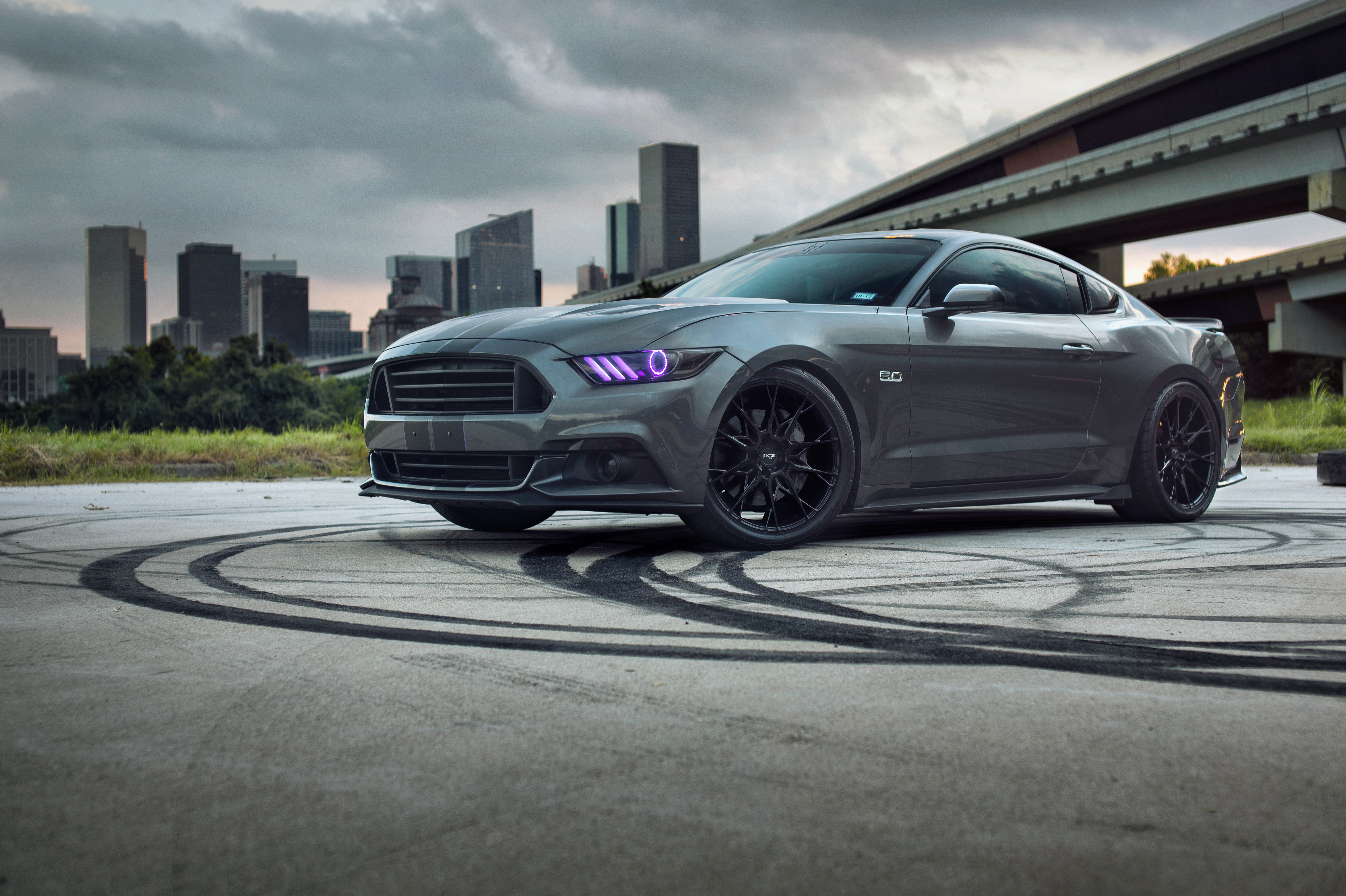 Téléchargez gratuitement l'image Voiture, Ford Mustang, Voiture Musclée, Véhicules, Gué, Voiture D'argent sur le bureau de votre PC