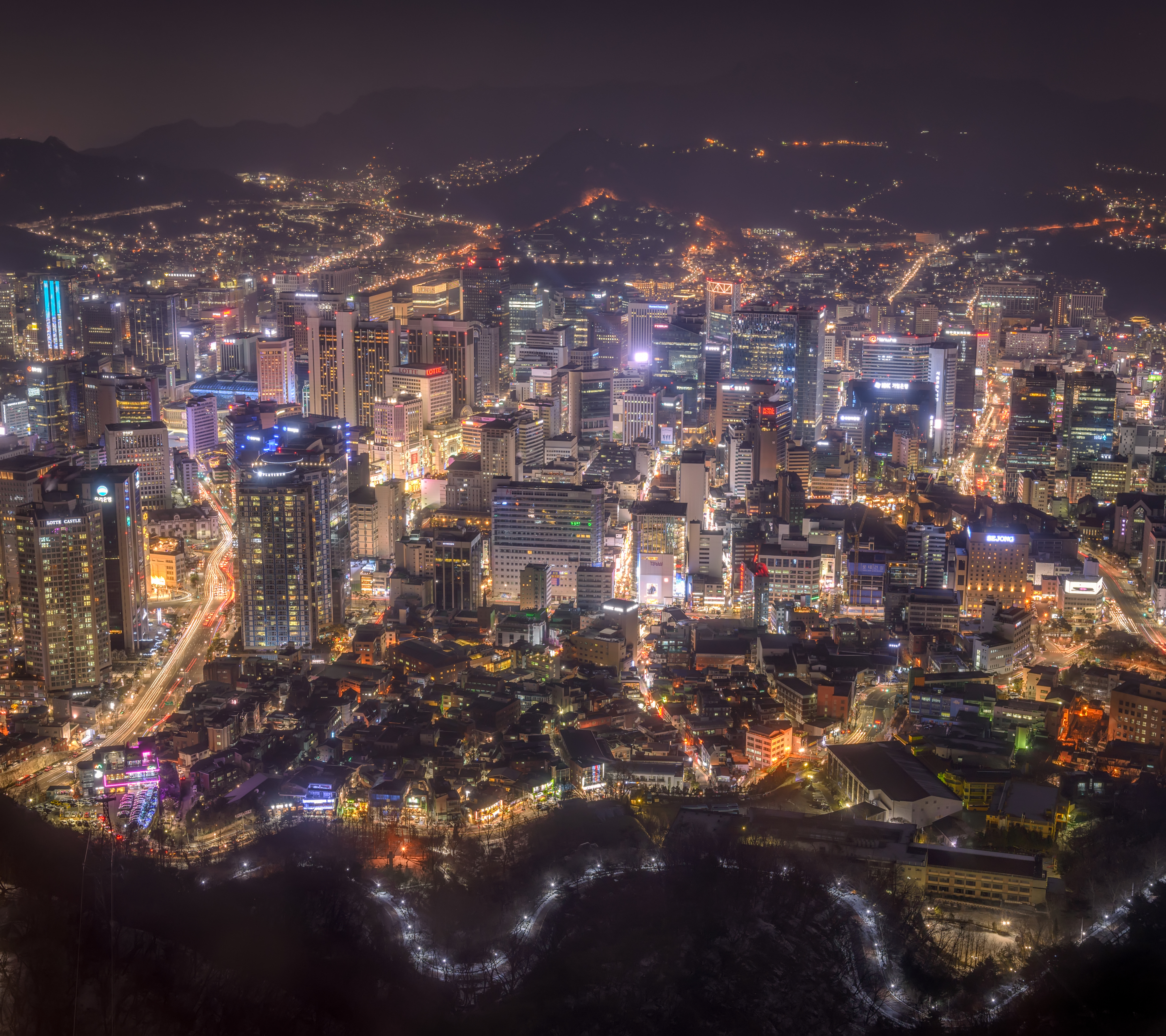 Скачать картинку Города, Ночь, Мегаполис, Городской Пейзаж, Сеул, Корея, Сделано Человеком в телефон бесплатно.