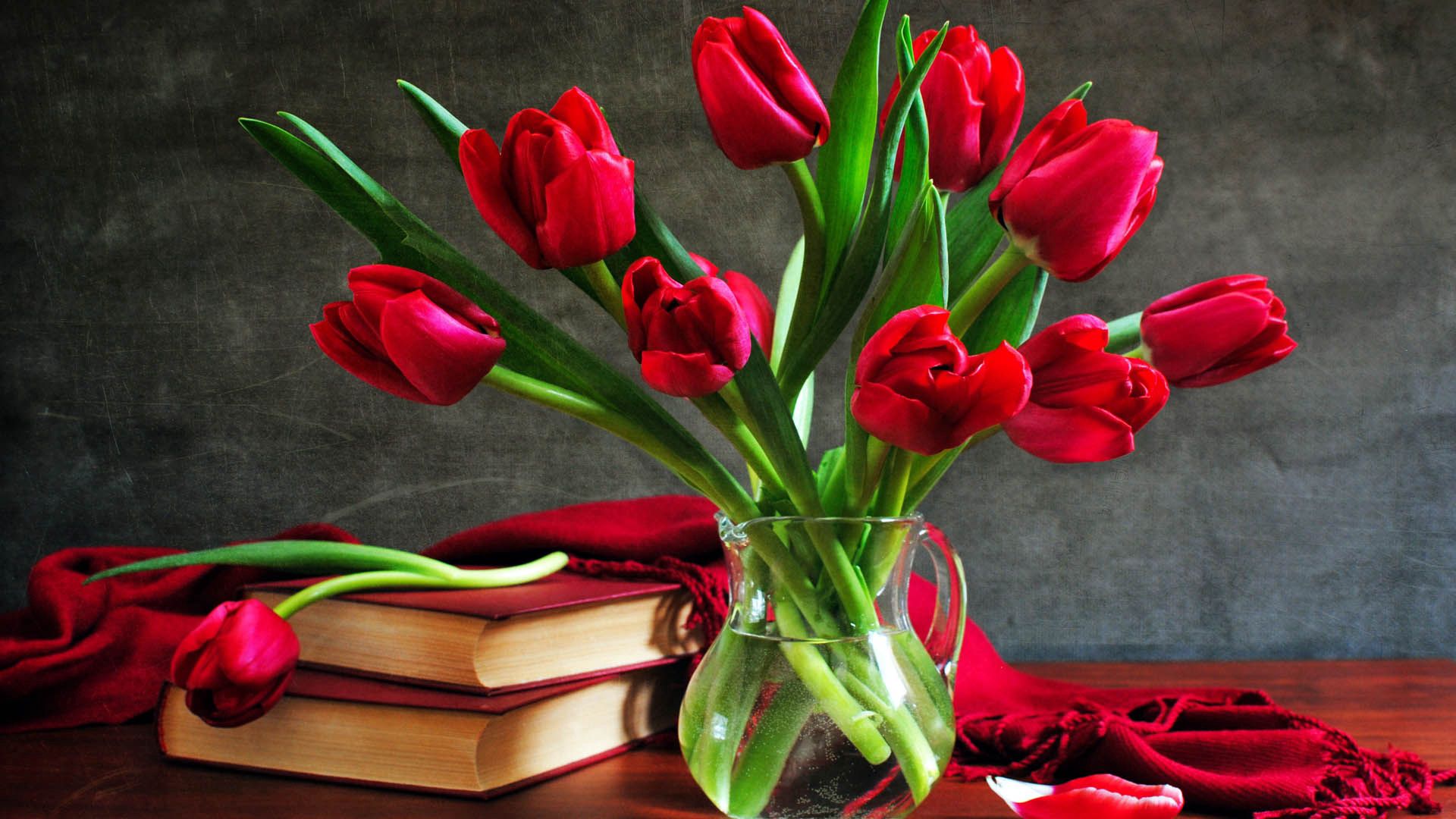 Download mobile wallpaper Bouquet, Flowers, Vase, Glass, Tulips for free.