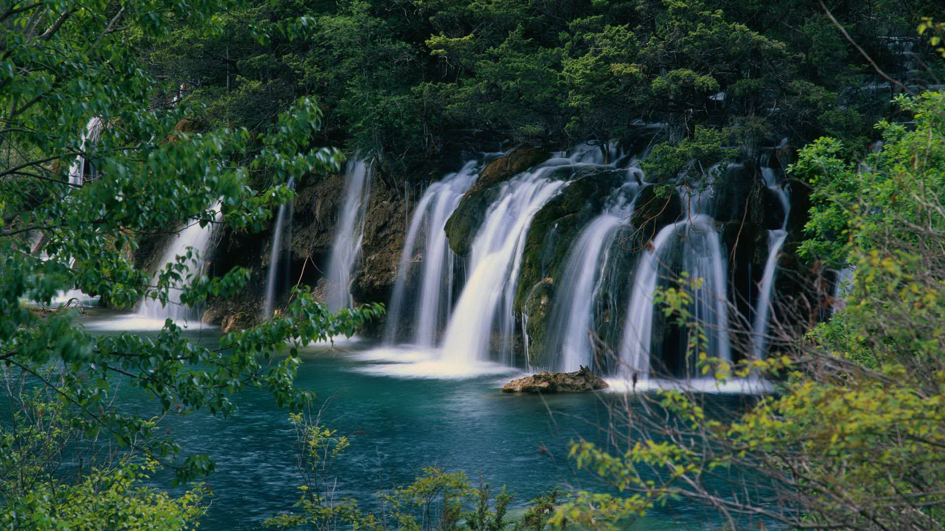 Free download wallpaper Waterfall, Earth on your PC desktop