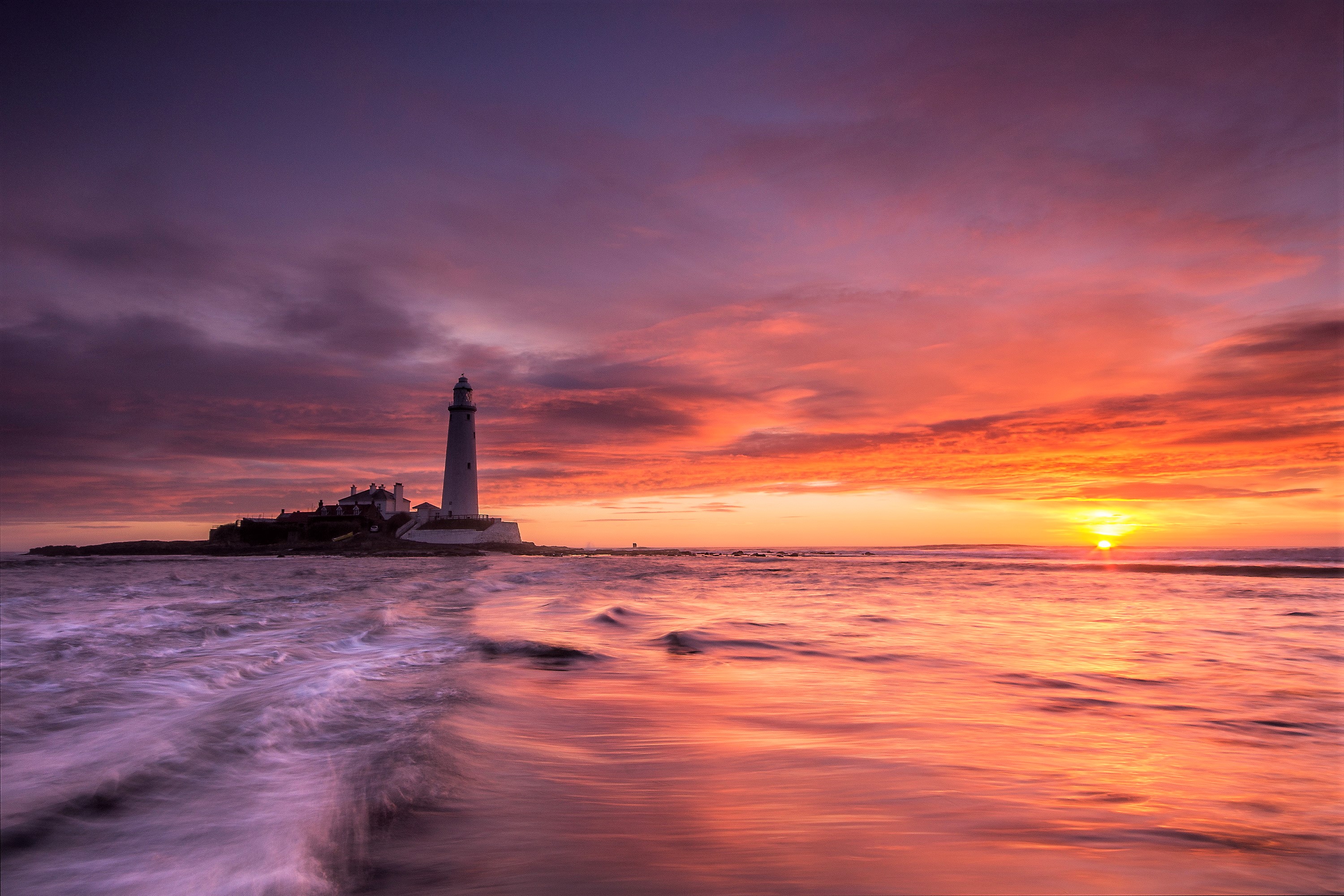 Free download wallpaper Sunset, Sky, Sea, Horizon, Ocean, Lighthouse, Man Made on your PC desktop