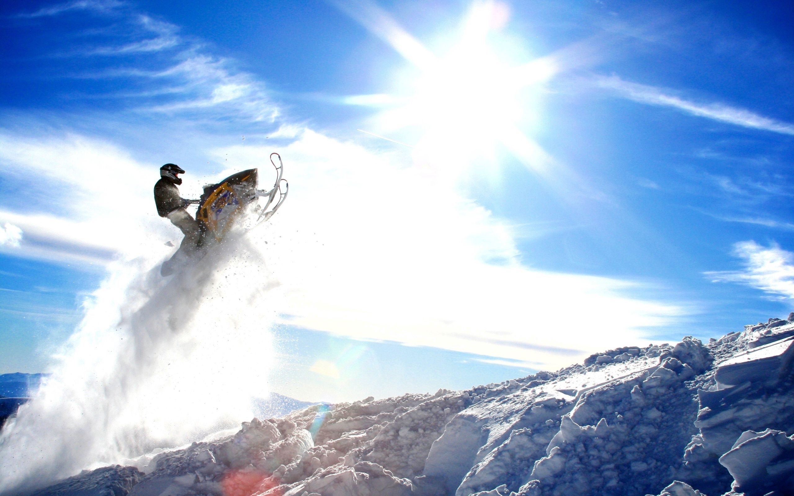 Скачати мобільні шпалери Сніг, Небо, Сонце, Спорт безкоштовно.