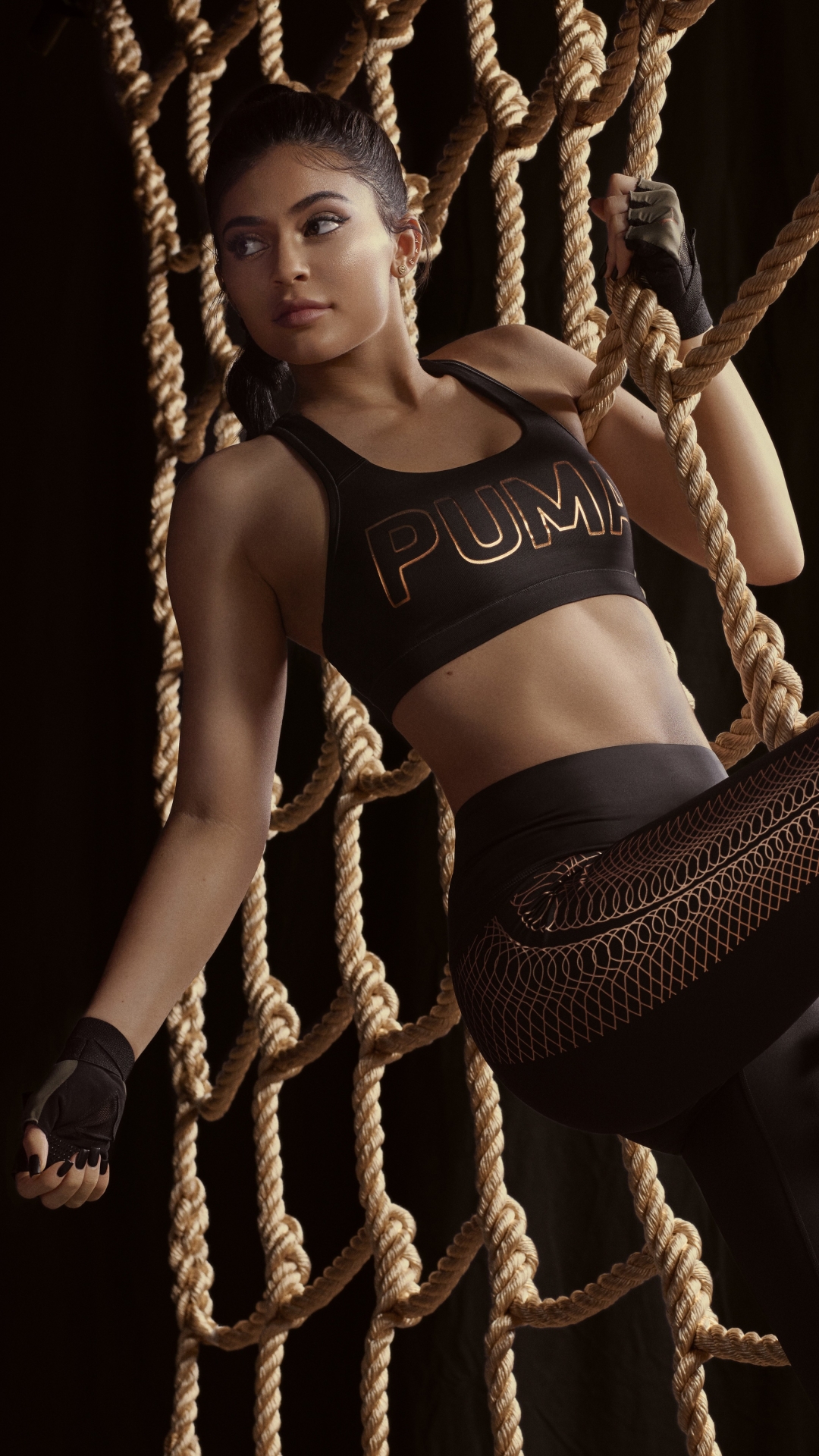 celebrity, kylie jenner, brown eyes, model, climbing, rope, brunette, puma (brand) HD wallpaper