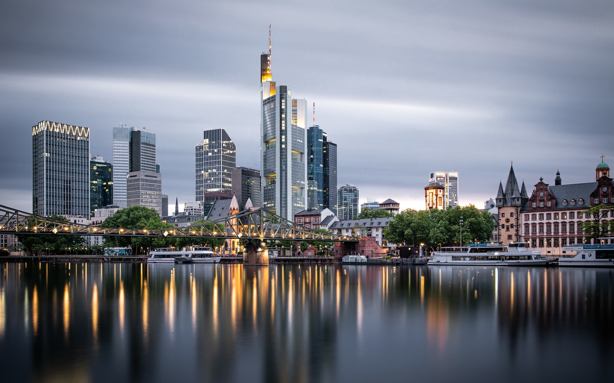 Laden Sie das Städte, Deutschland, Frankfurt, Menschengemacht, Großstadt-Bild kostenlos auf Ihren PC-Desktop herunter