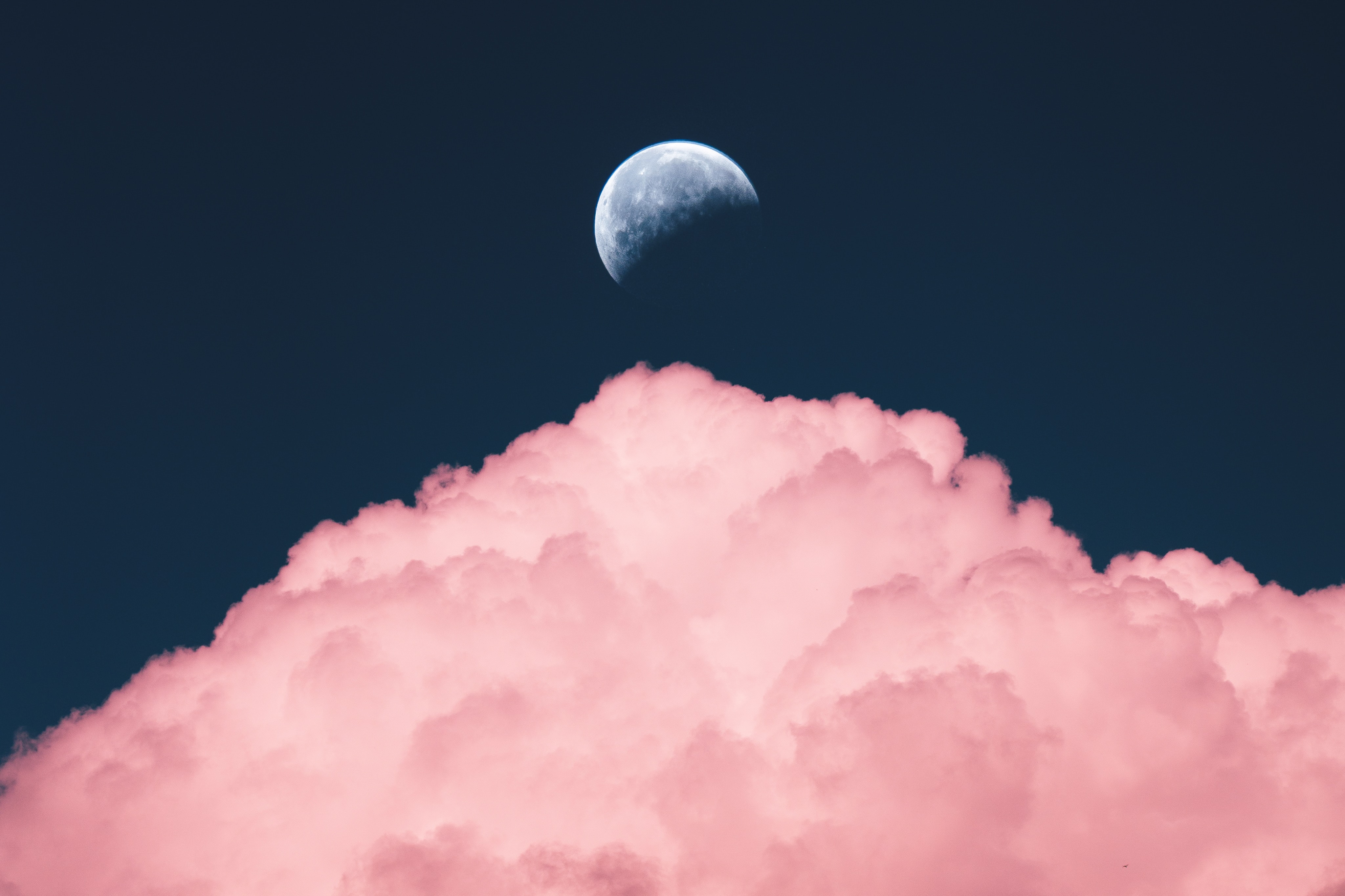 114353 завантажити картинку рожевий, природа, небо, місяць, хмара - шпалери і заставки безкоштовно